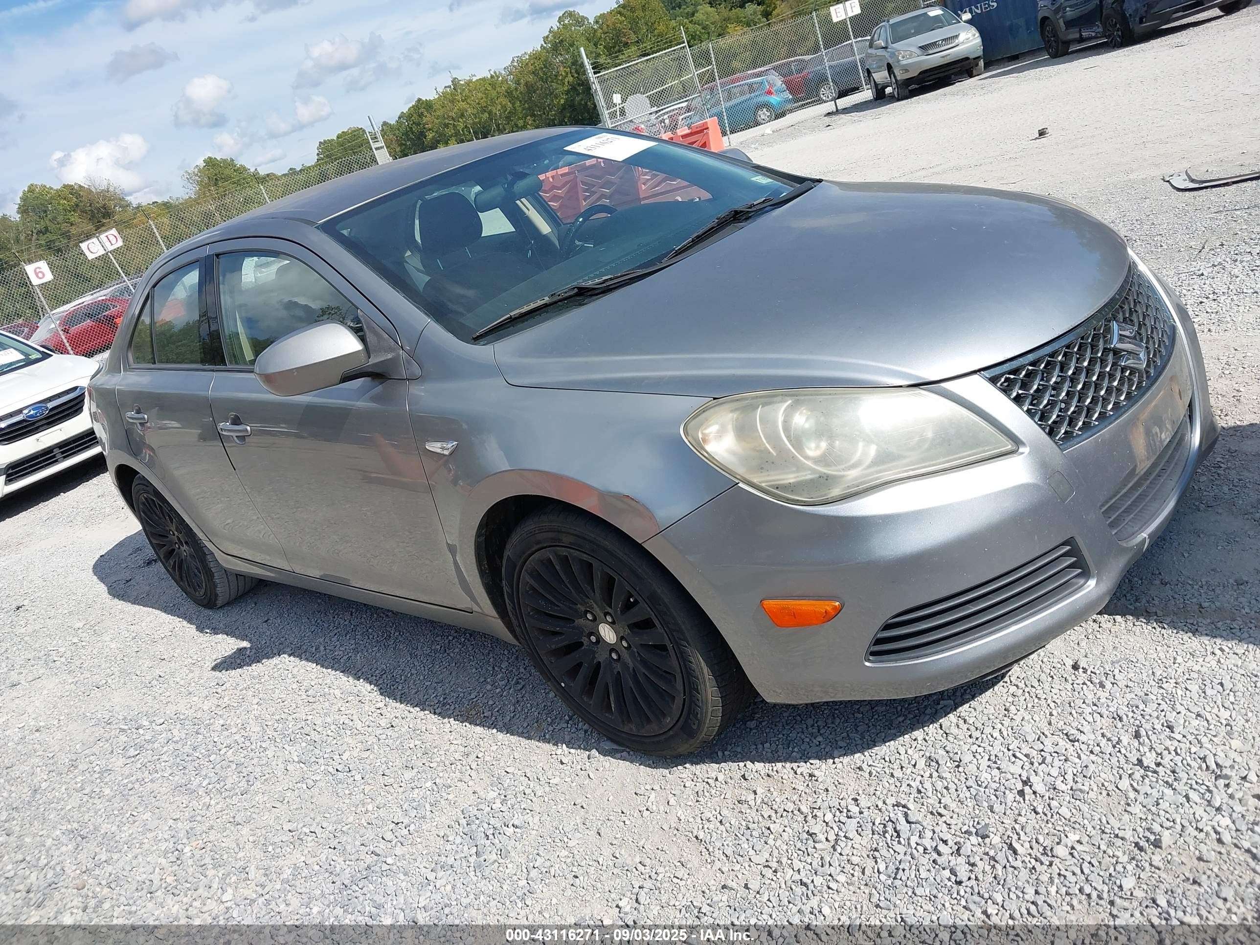 2012 Suzuki Kizashi SE, VIN JS2RE9A37C6101131 — Normal wear