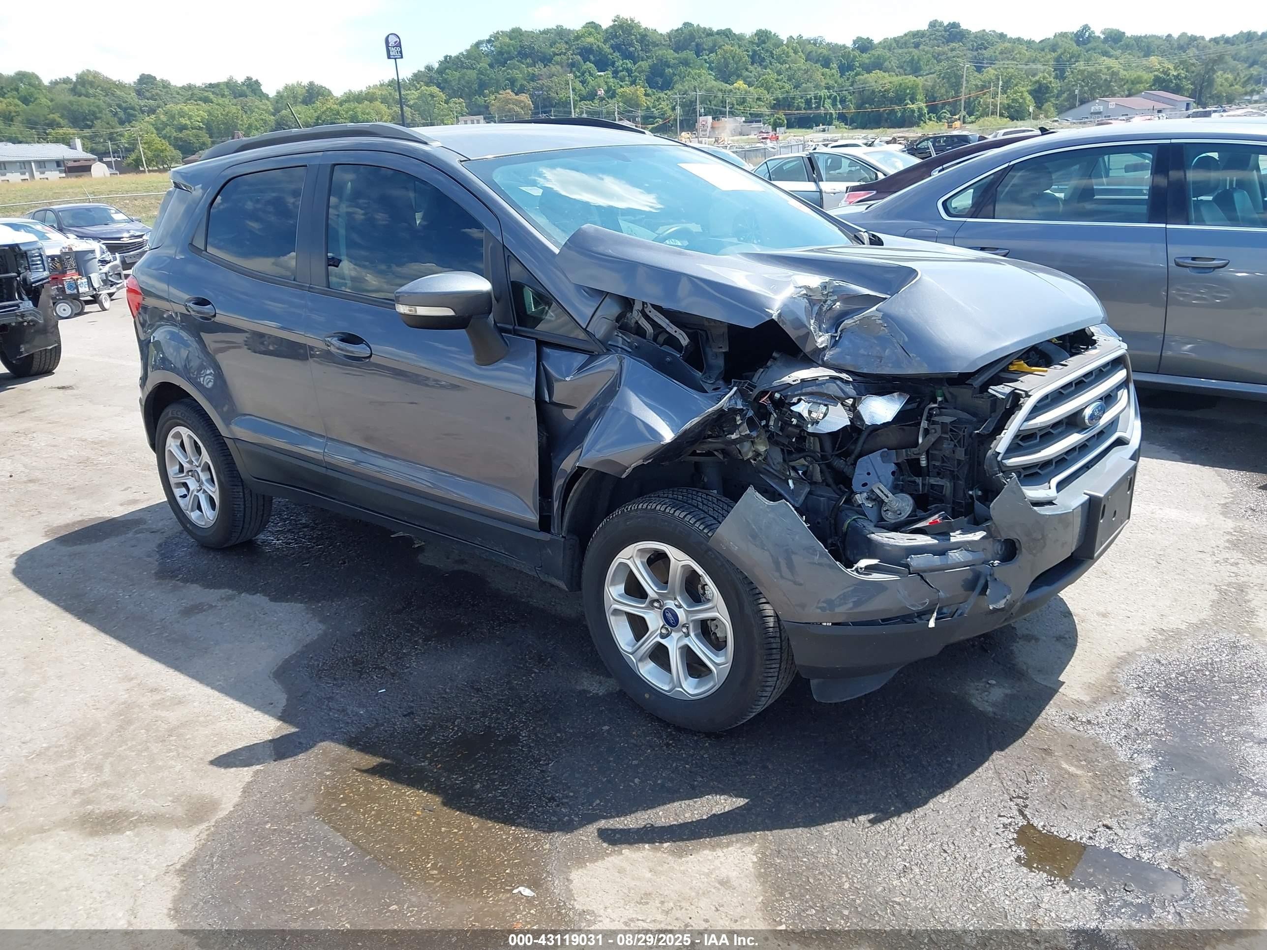 2020 Ford EcoSport SE, VIN MAJ3S2GE9LC336842 — Front end