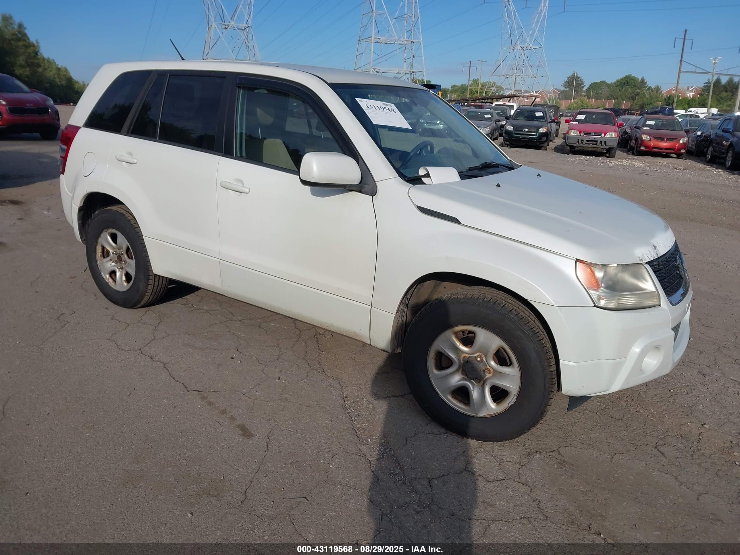2010 Suzuki Grand Vitara Premium, VIN JS3TD0D21A4110094 — Normal wear