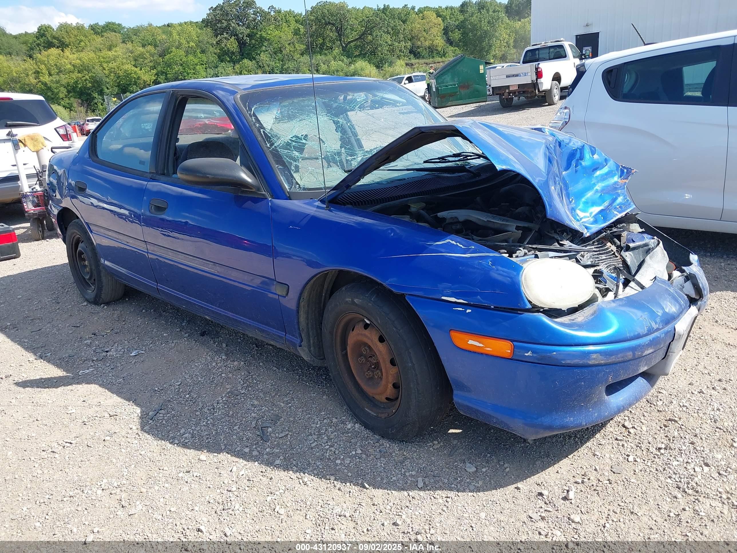 1997 Dodge Neon, VIN 3B3ES47YXVT563586 — Перед