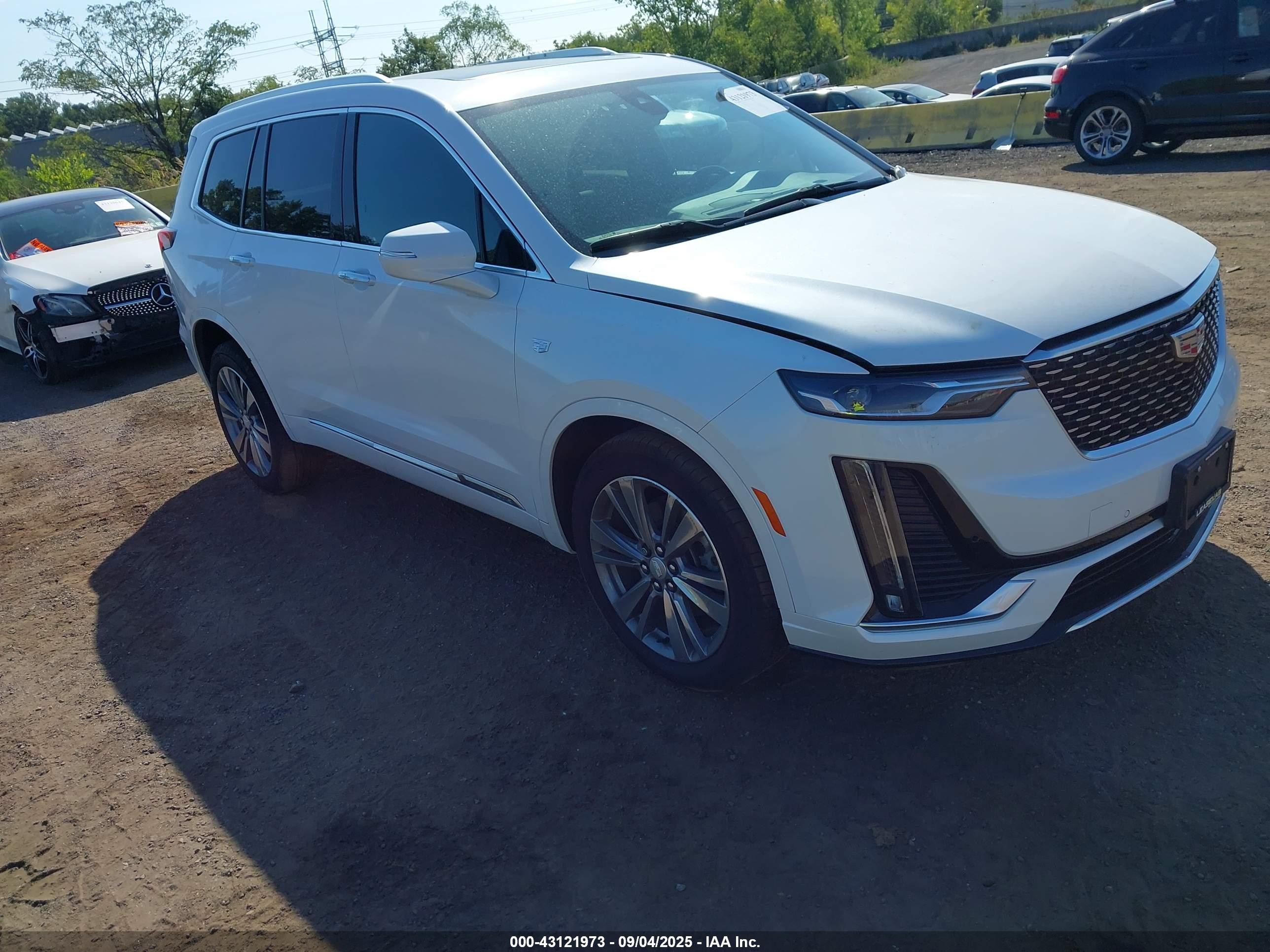 2024 Cadillac XT6 AWD Premium Luxury, VIN 1GYKPDRS2RZ755122 — Fresh water flood