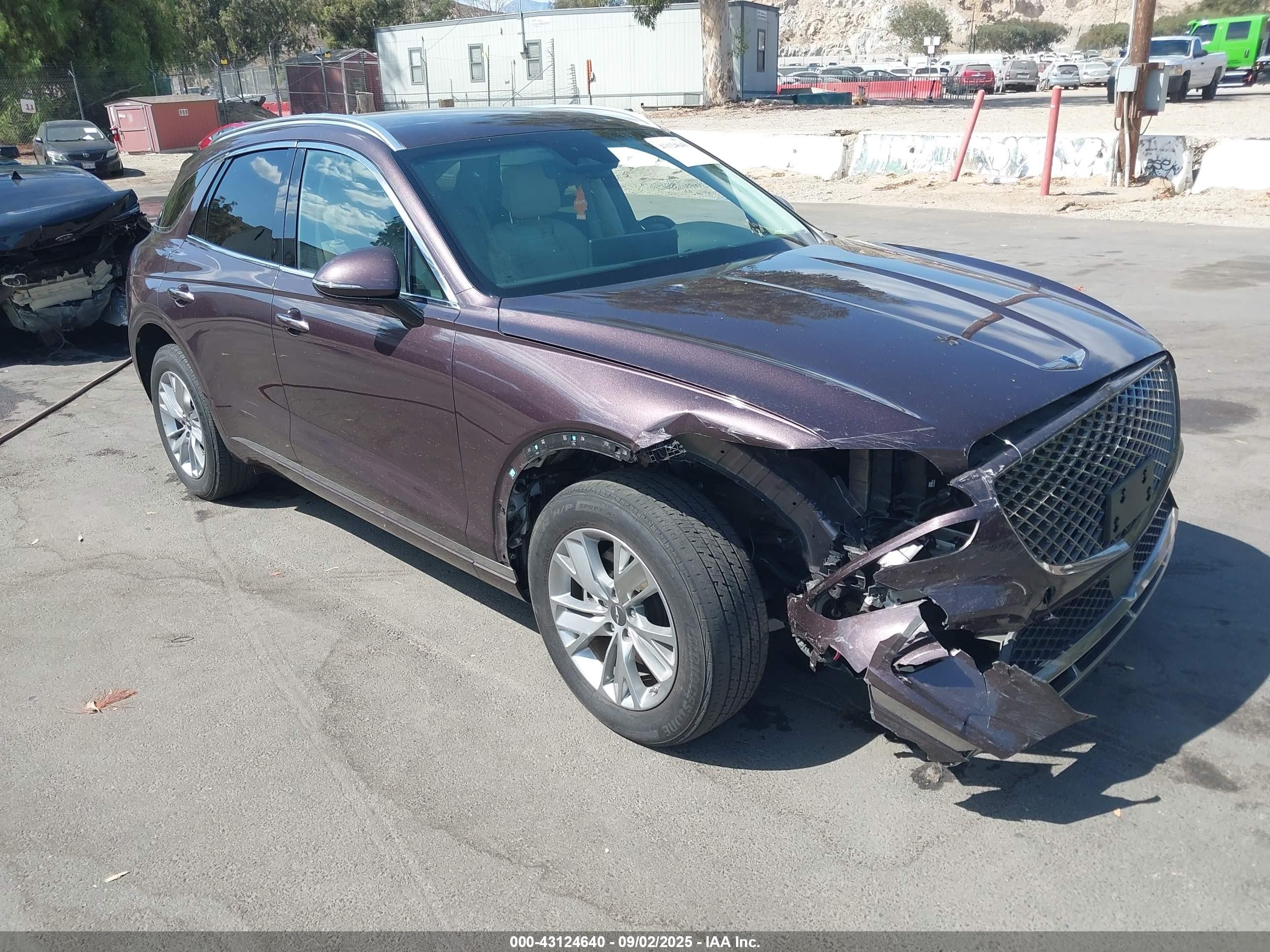 2023 Genesis GV70 2.5T, VIN KMUMADTB1PU095669 — Front end