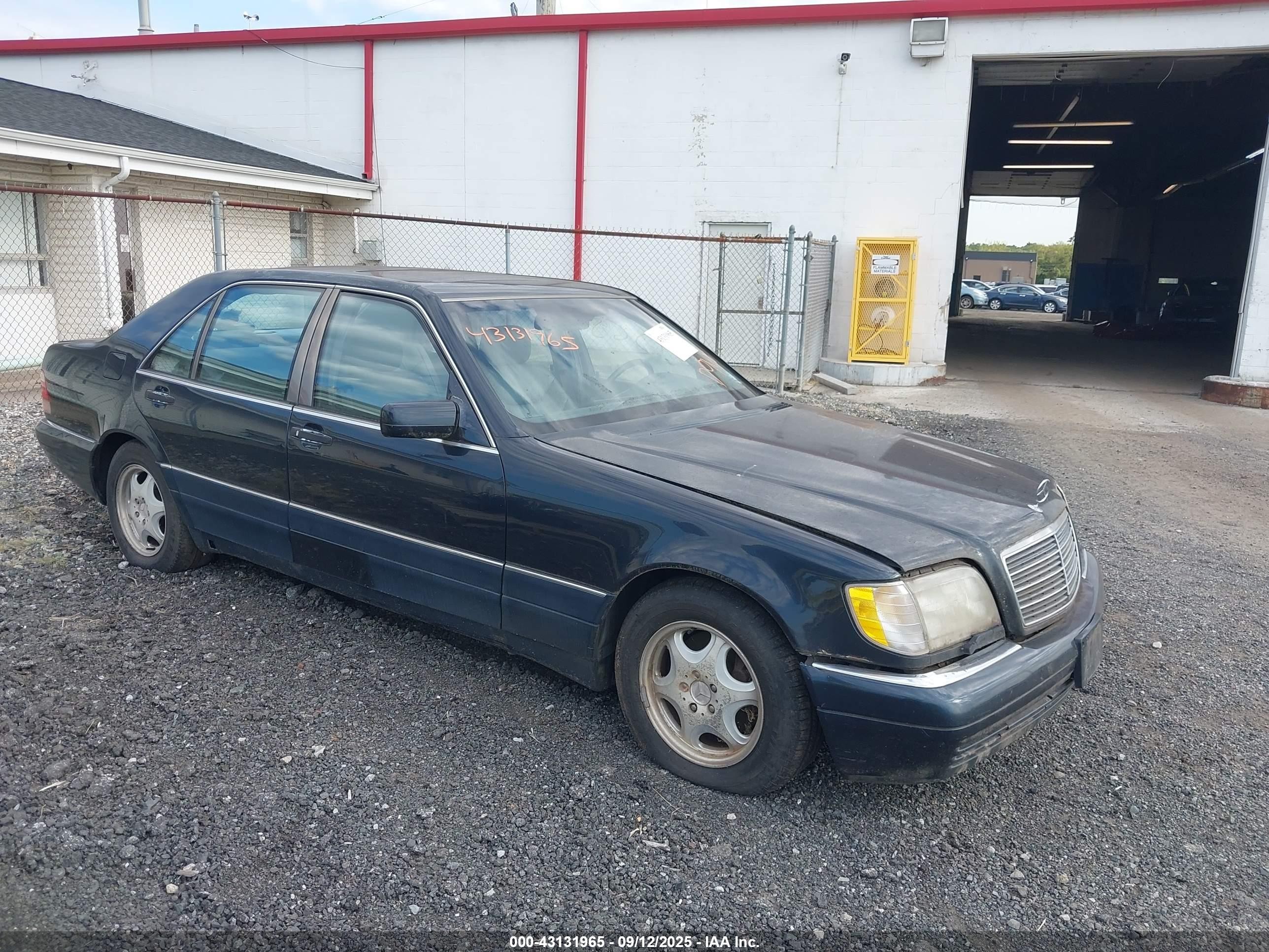 1998 Mercedes-Benz S 320/430/500, VIN WDBGA33G2WA397833 — All over