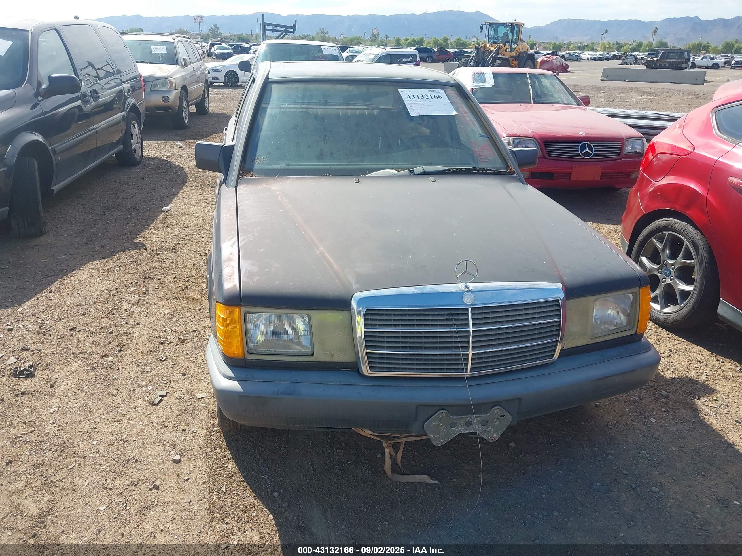 1987 Mercedes-Benz 190 E, VIN WDBDA28D2HF385358 — Normal wear