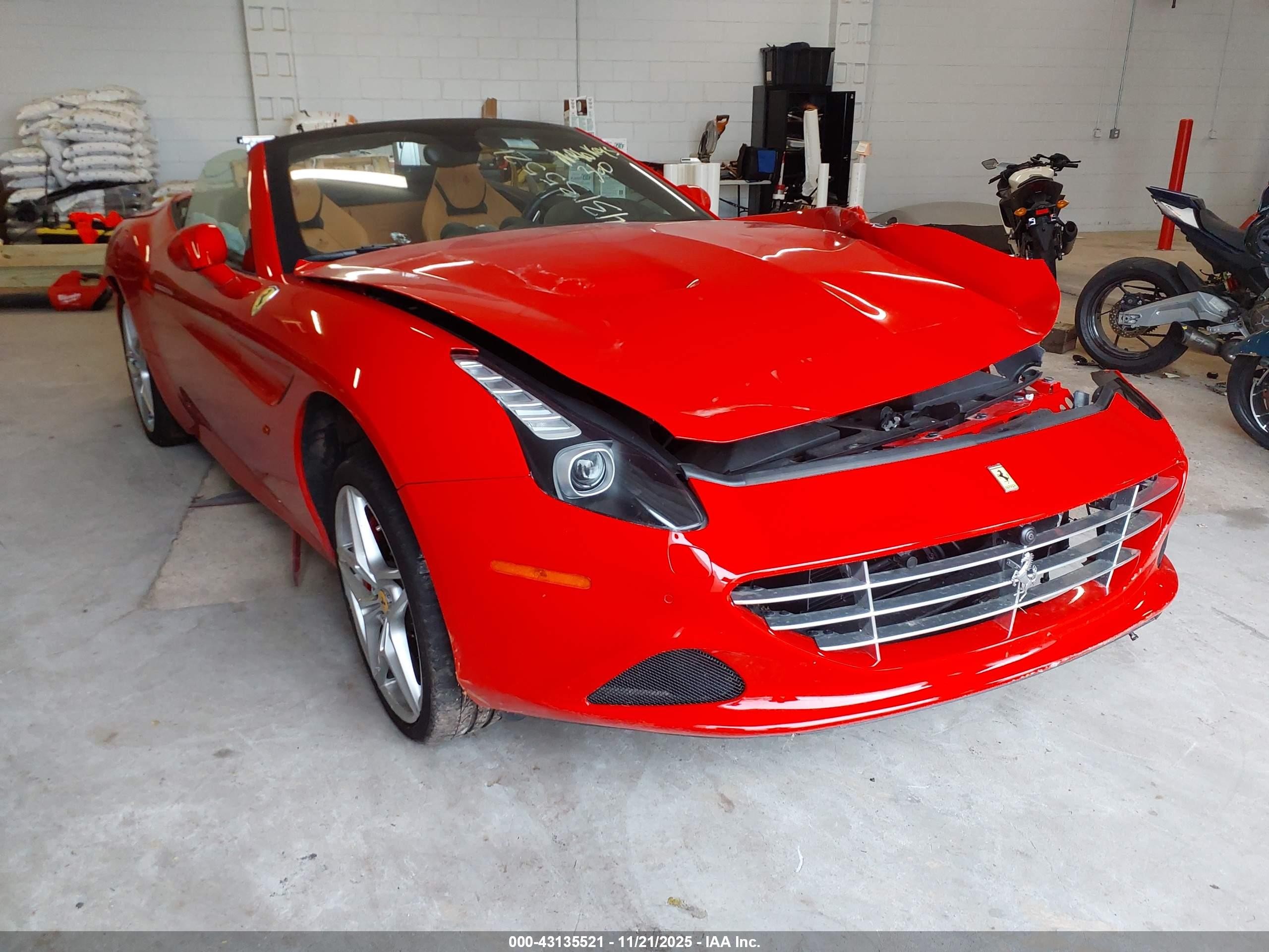 2015 Ferrari California T, VIN ZFF77XJAXF0207452 — All over