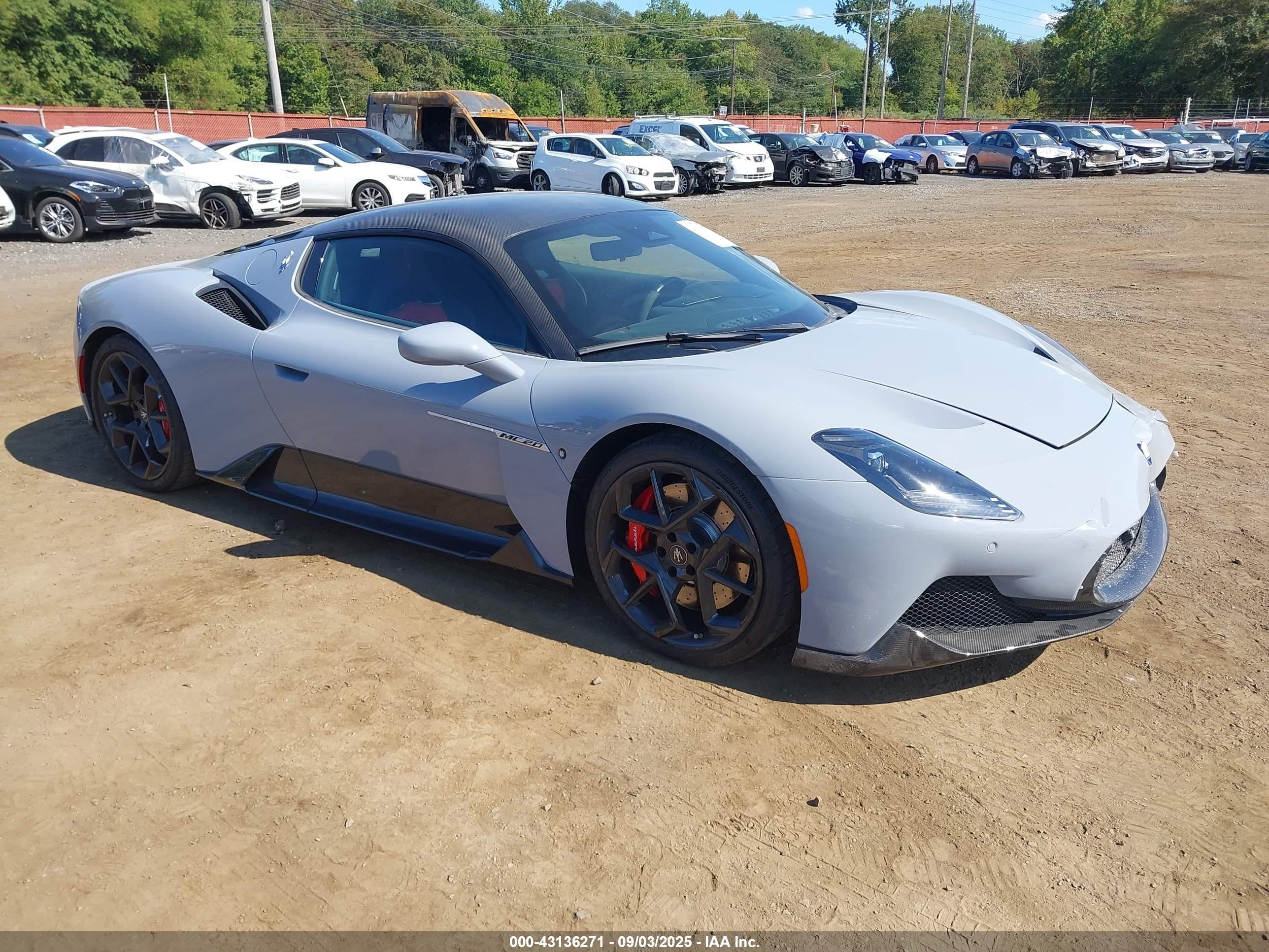 2023 Maserati MC20, VIN ZAMBMRABXP0414264 — Front end
