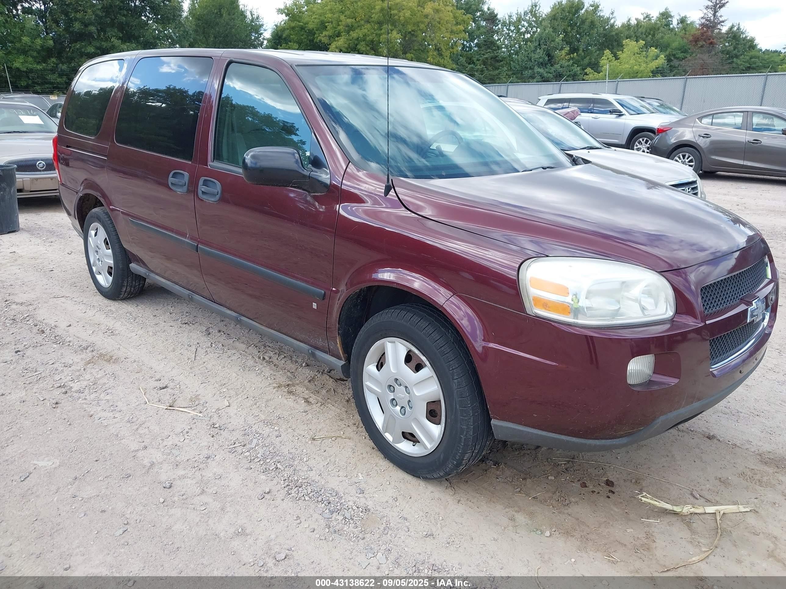 2008 Chevrolet Uplander LS, VIN 1GNDV23W28D117346 — Rear end