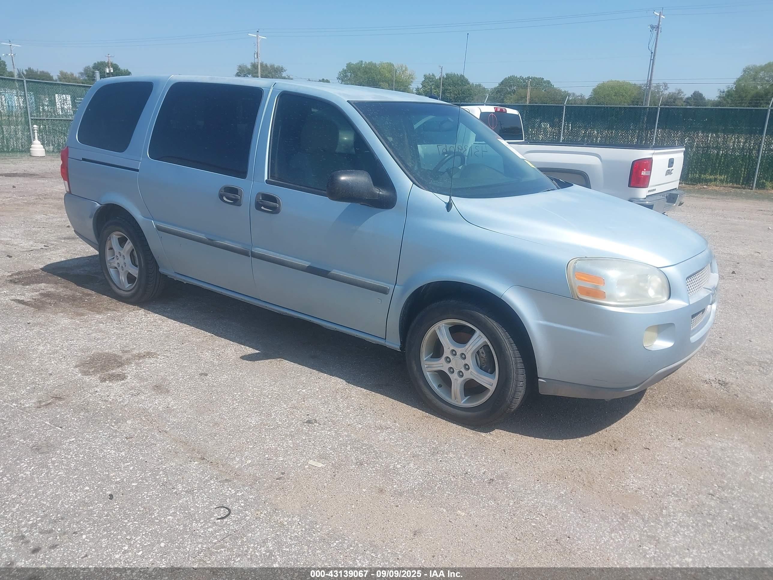 2007 Chevrolet Uplander LS Fleet, VIN 1GNDV23127D128527 — Normal wear