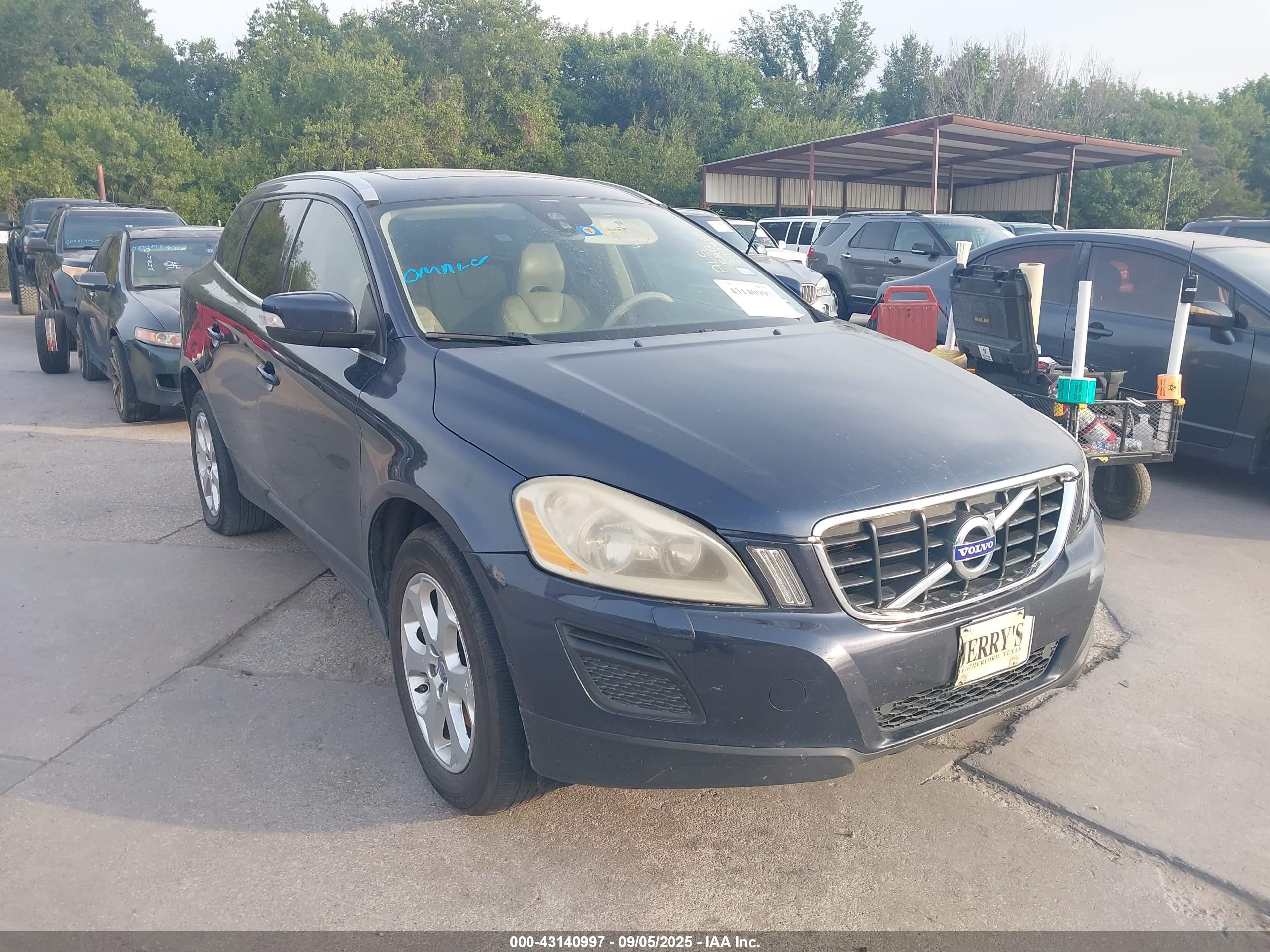 2013 Volvo XC60 3.2L, VIN YV4952DL8D2399885 — Repossession