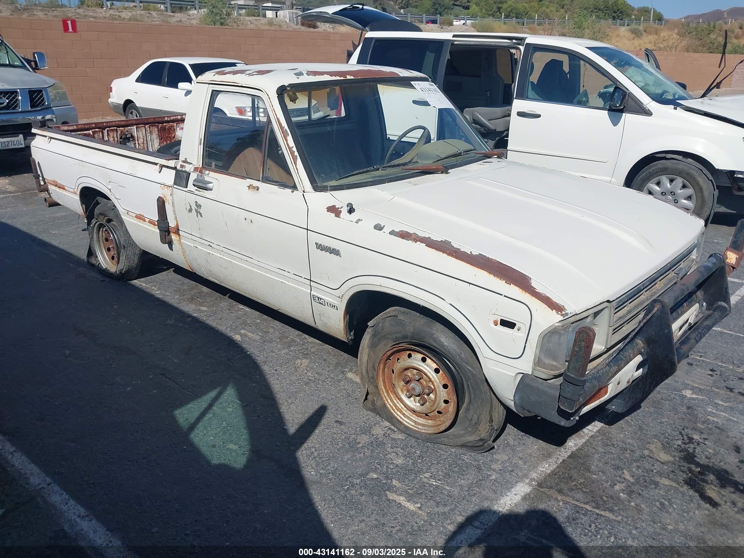 1982 Toyota Pickup, VIN JT4RN44E3C0068402 — Механическое