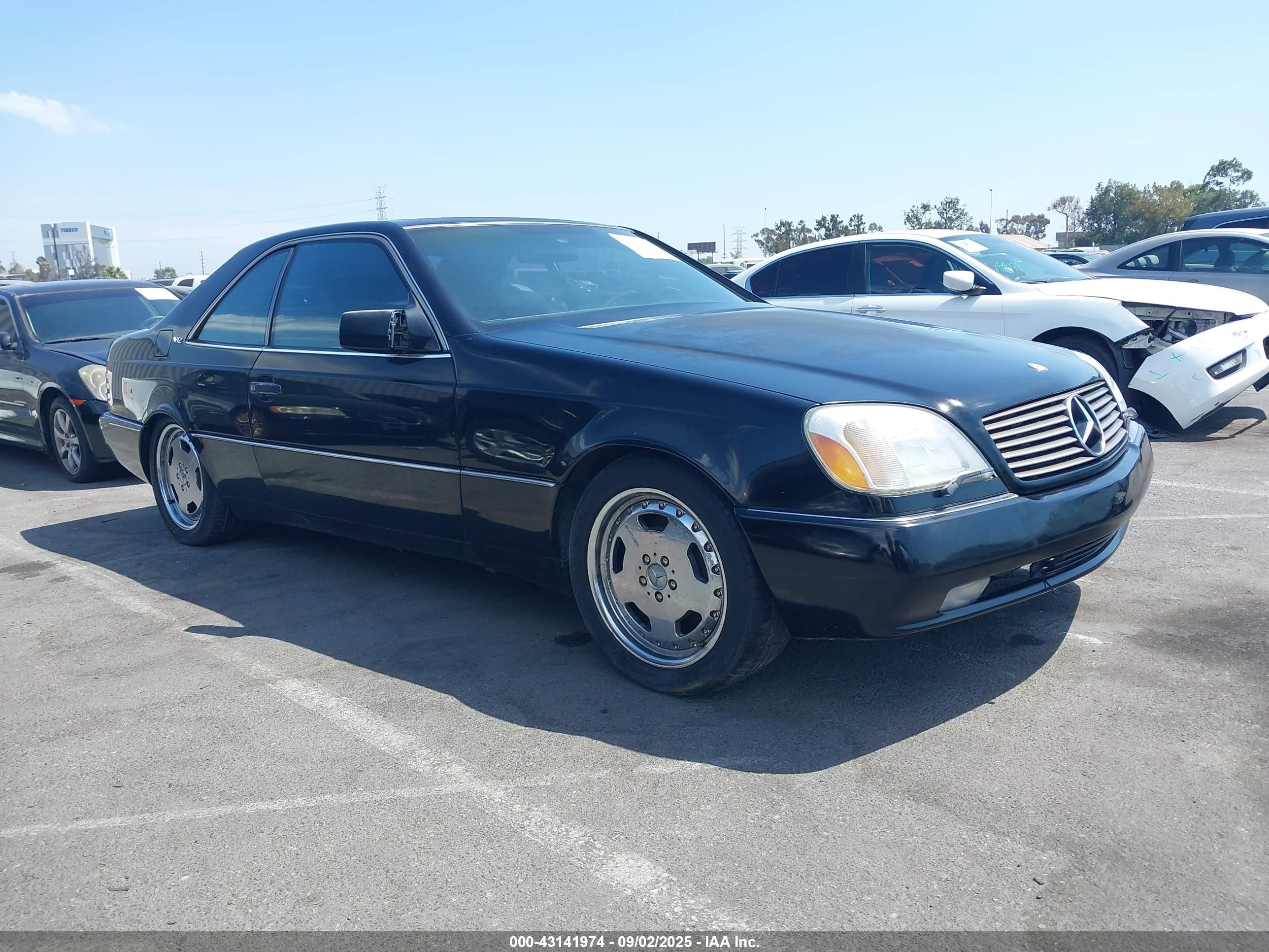 1994 Mercedes-Benz S, VIN WDBGA76E9RA146359 — Normal wear