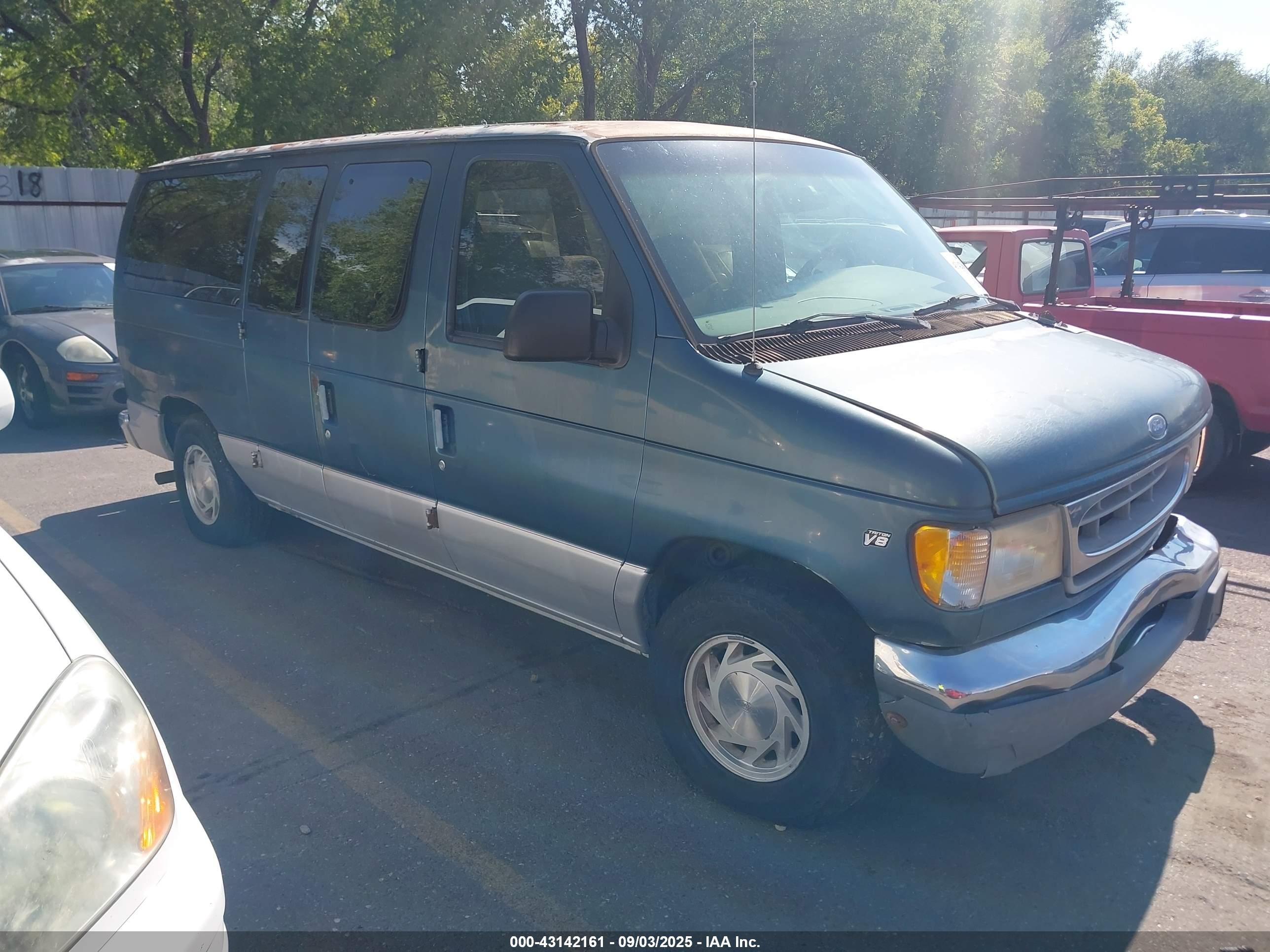 1997 Ford Econoline Wagon XL, VIN 1FMEE11L6VHB21898 — All over