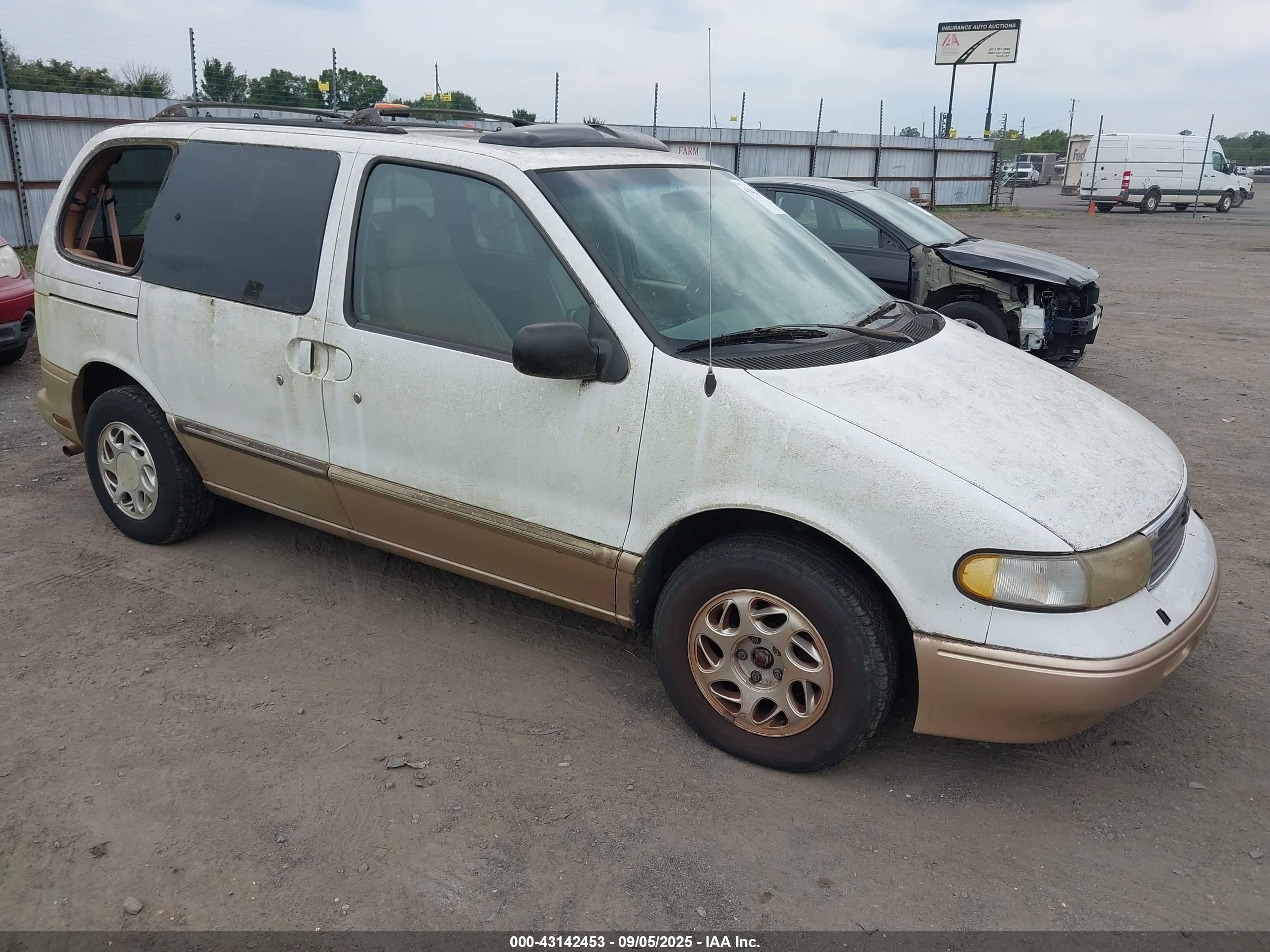 1998 Mercury Villager, VIN 4M2ZV111XWDJ23824 — Rear end