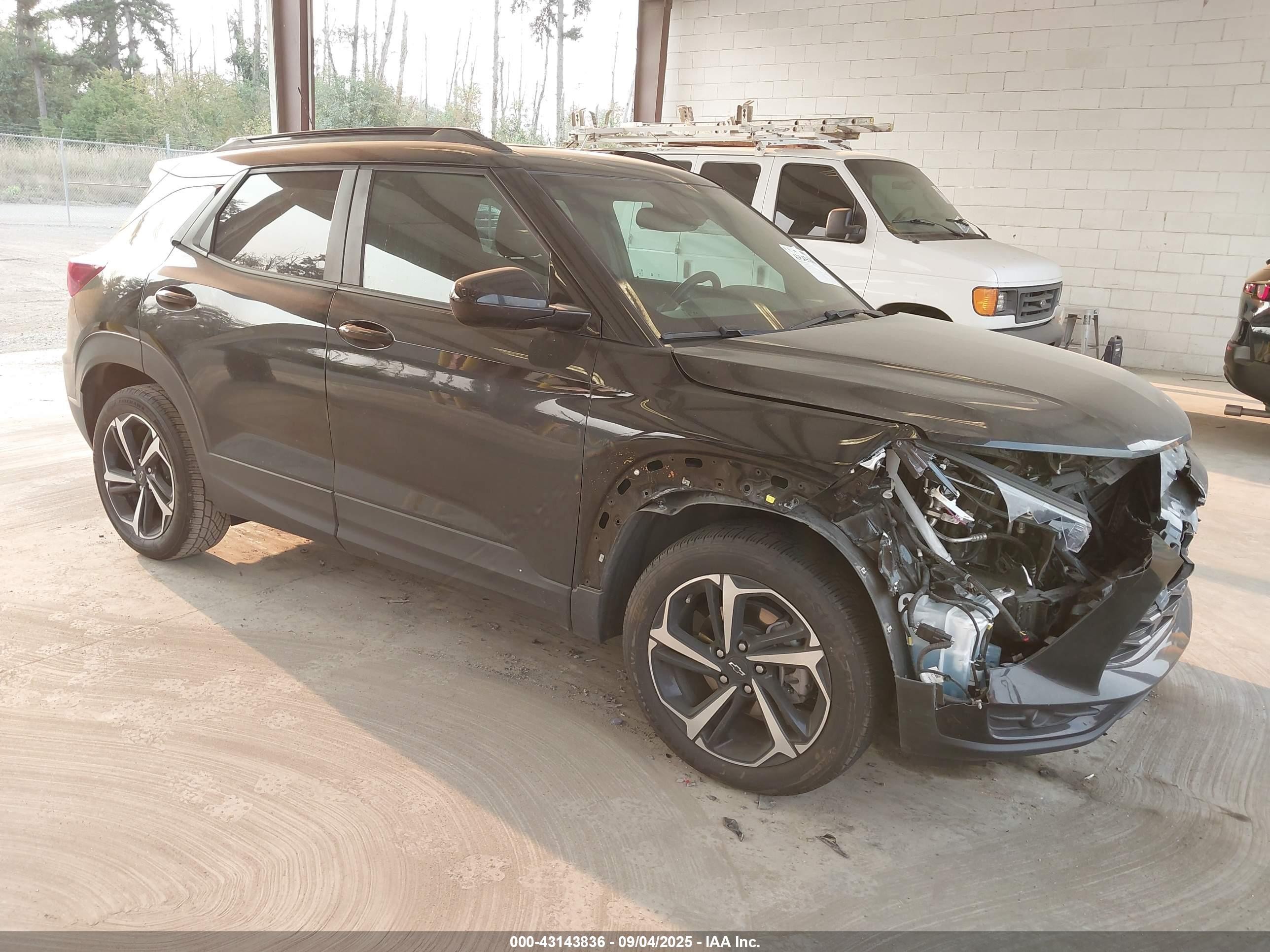 2022 Chevrolet TrailBlazer RS, VIN KL79MTSL7NB049788 — Front end