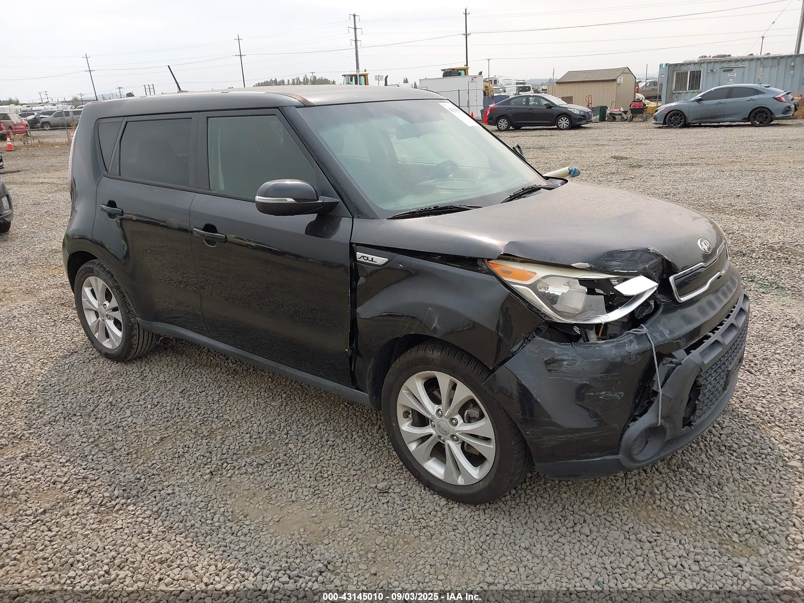 2014 Kia Soul +, VIN KNDJP3A57E7048993 — Front end