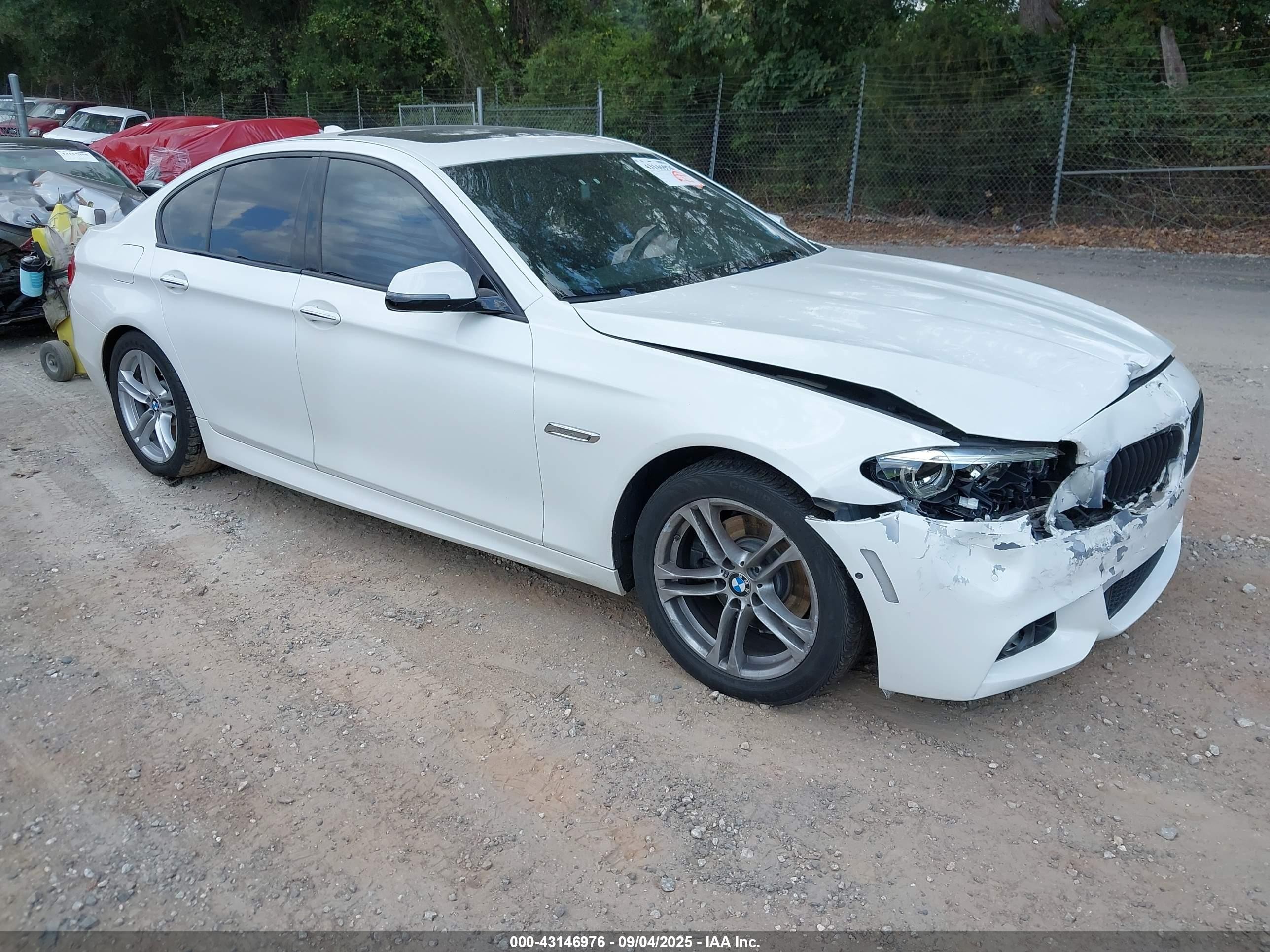 2014 BMW 5 Series 528i xDrive, VIN WBA5A7C53ED614783 — Front end