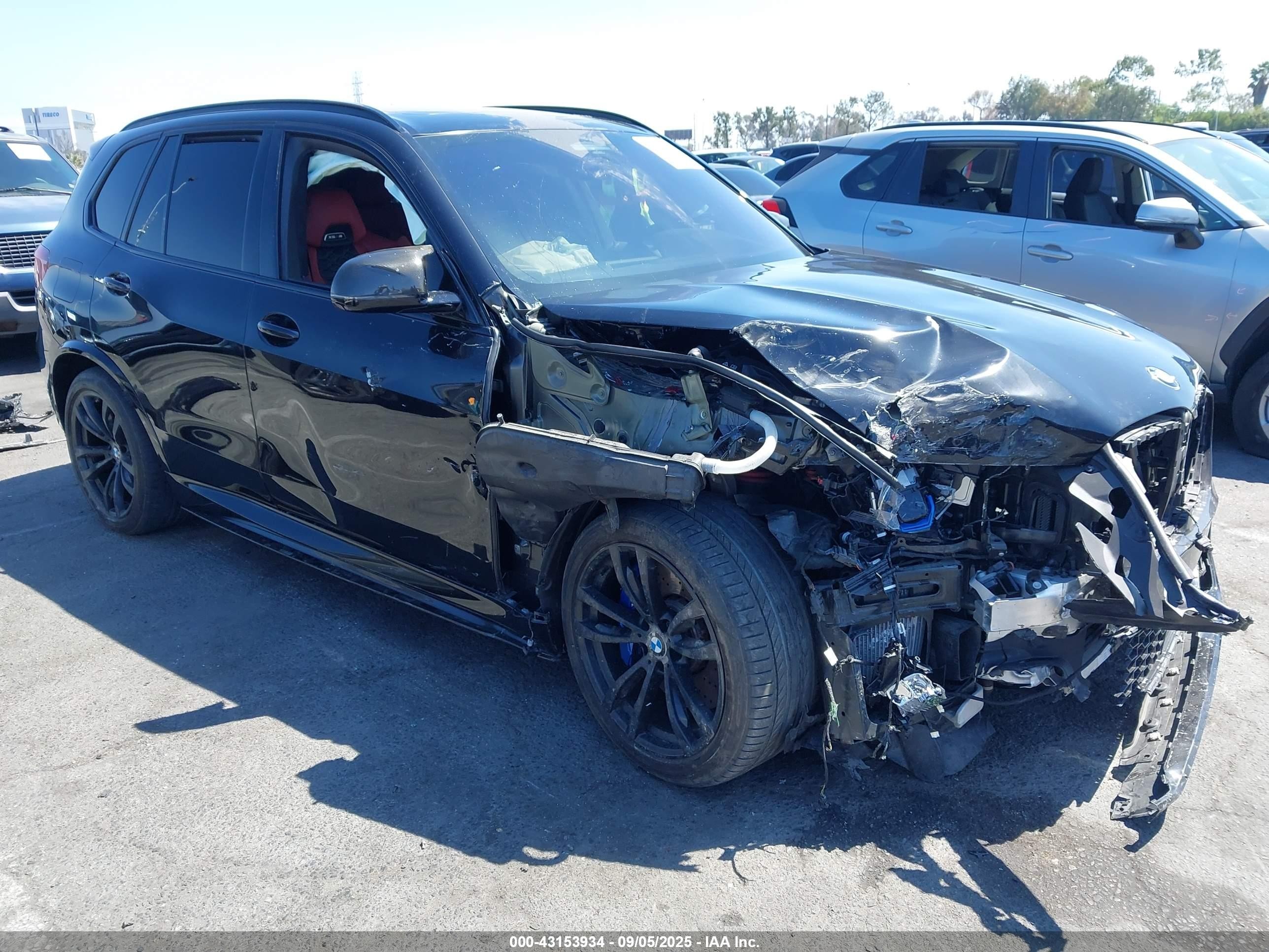 2020 BMW X5 M Competition, VIN 5YMJU0C08L9C65666 — Front end