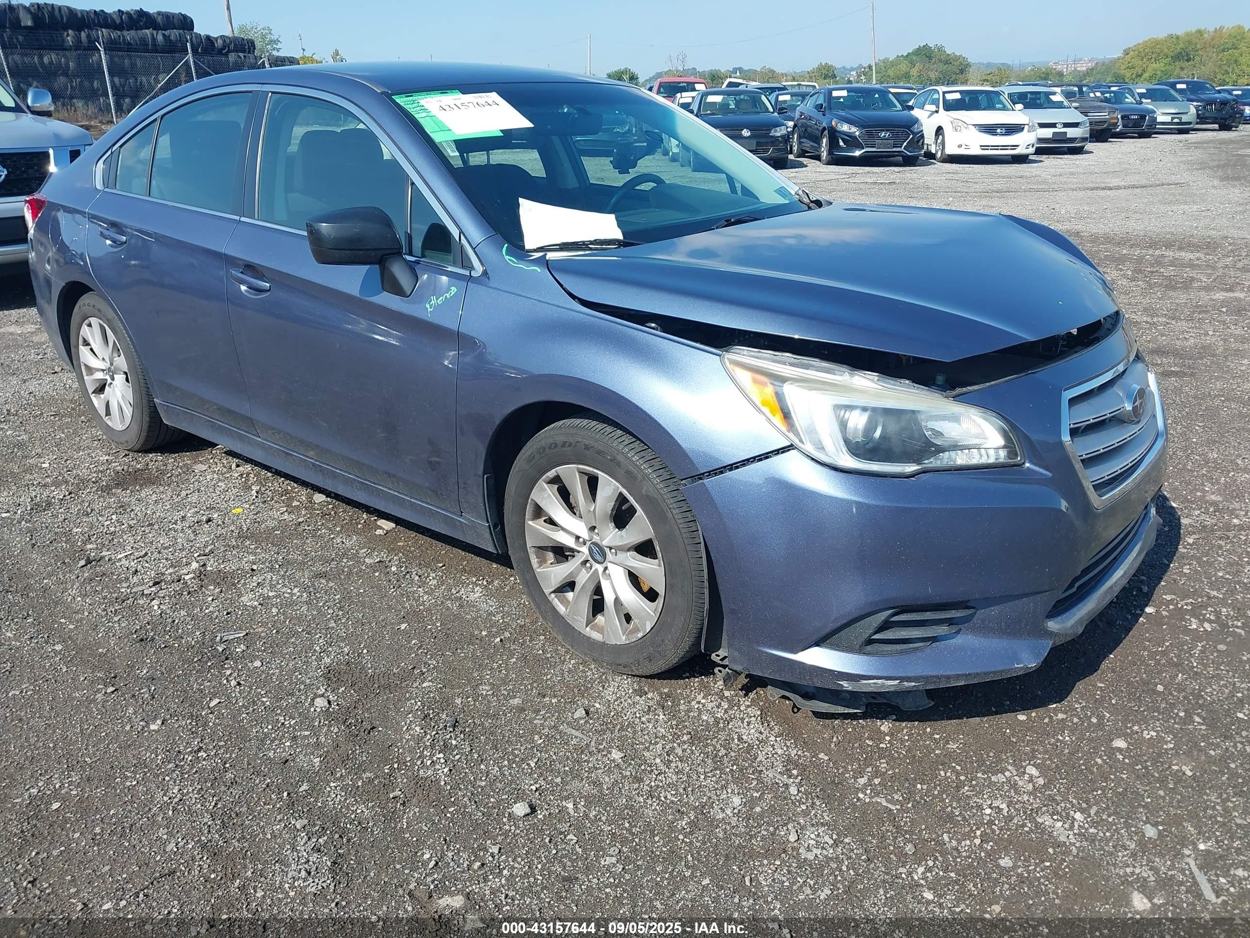 2017 Subaru Legacy Premium, VIN 4S3BNAC64H3039796 — Front end