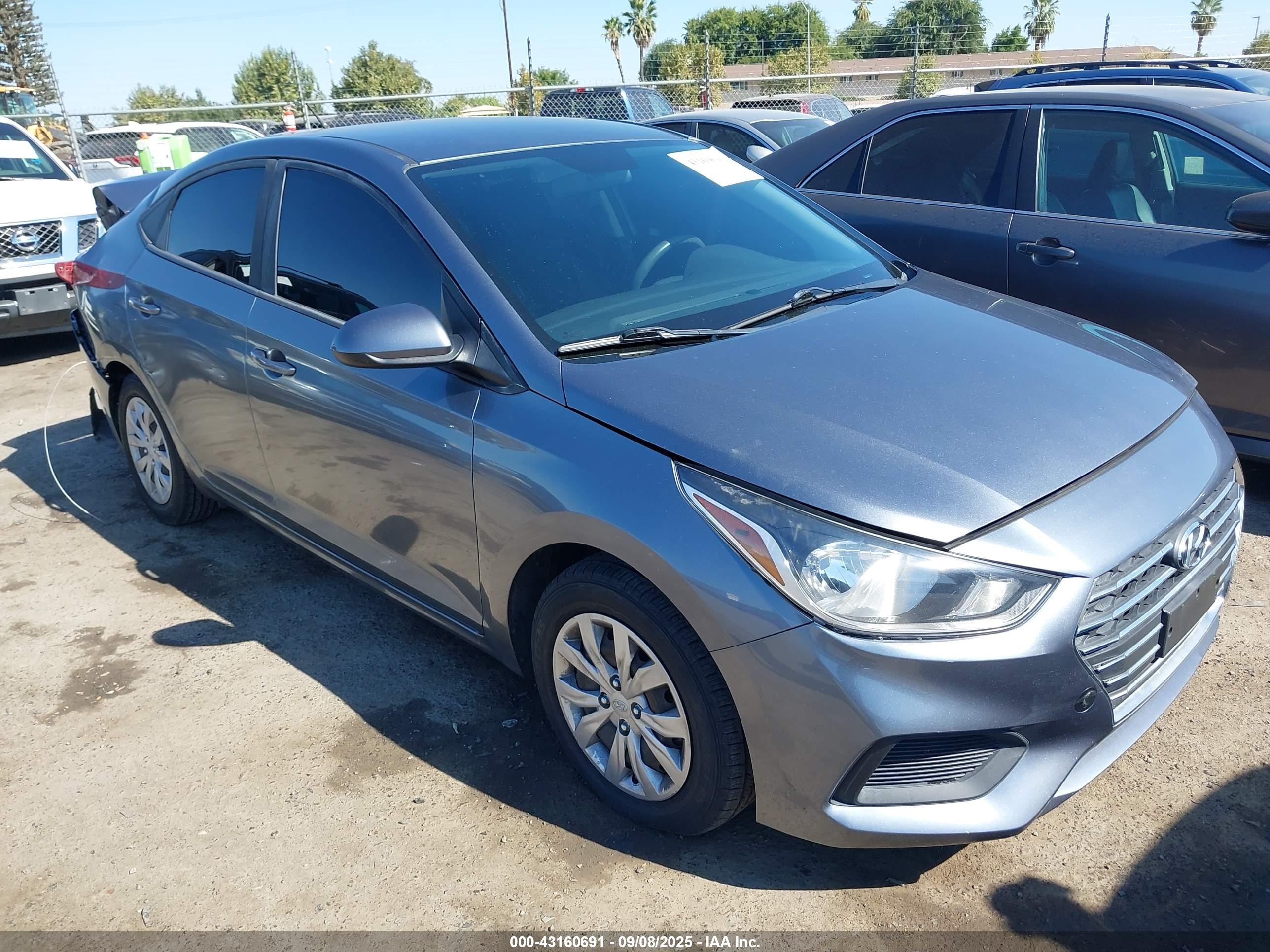 2020 Hyundai Accent SE, VIN 3KPC24A67LE117233 — Rear end