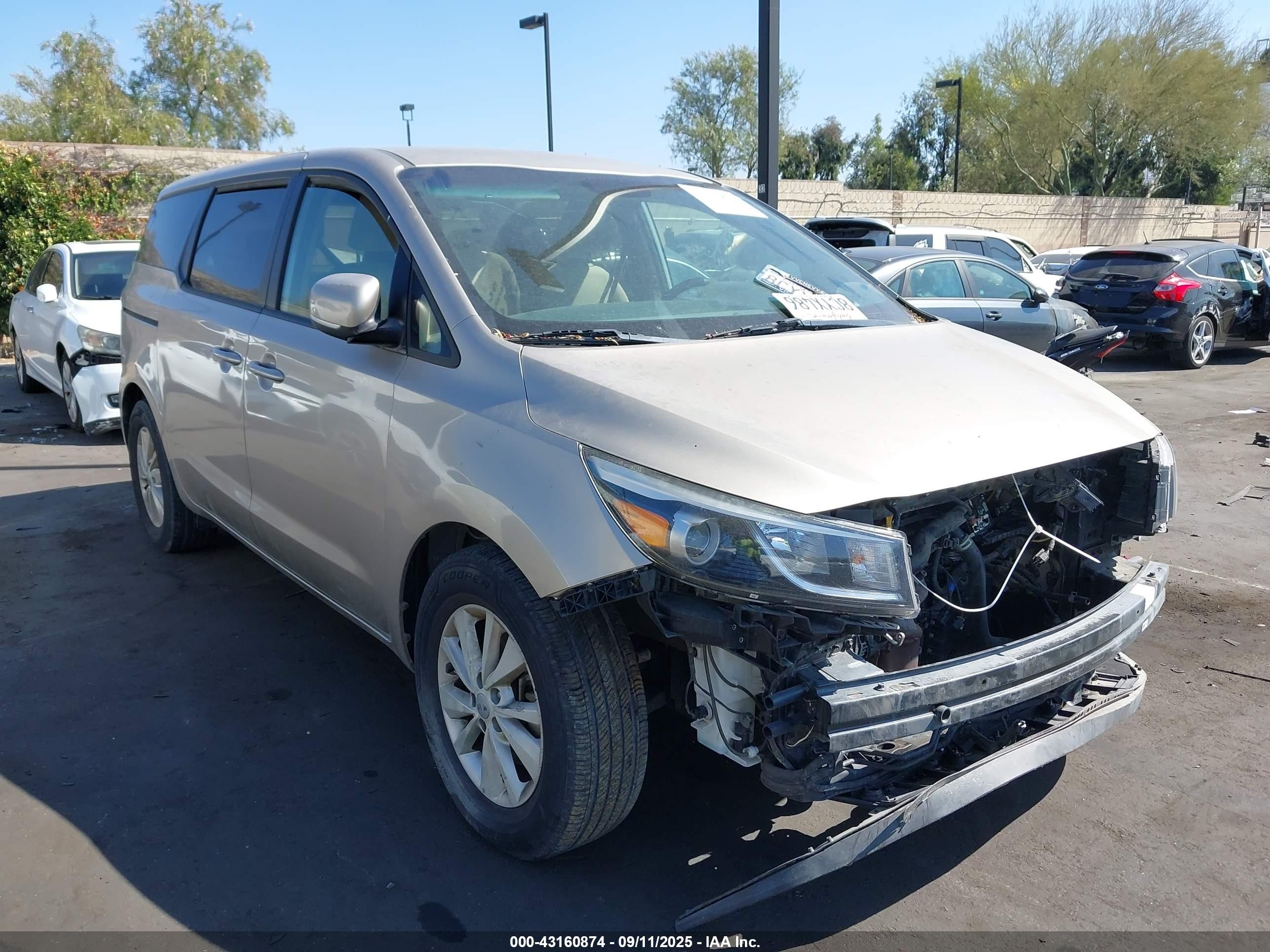 2017 Kia Sedona LX, VIN KNDMB5C14H6244871 — Stripped