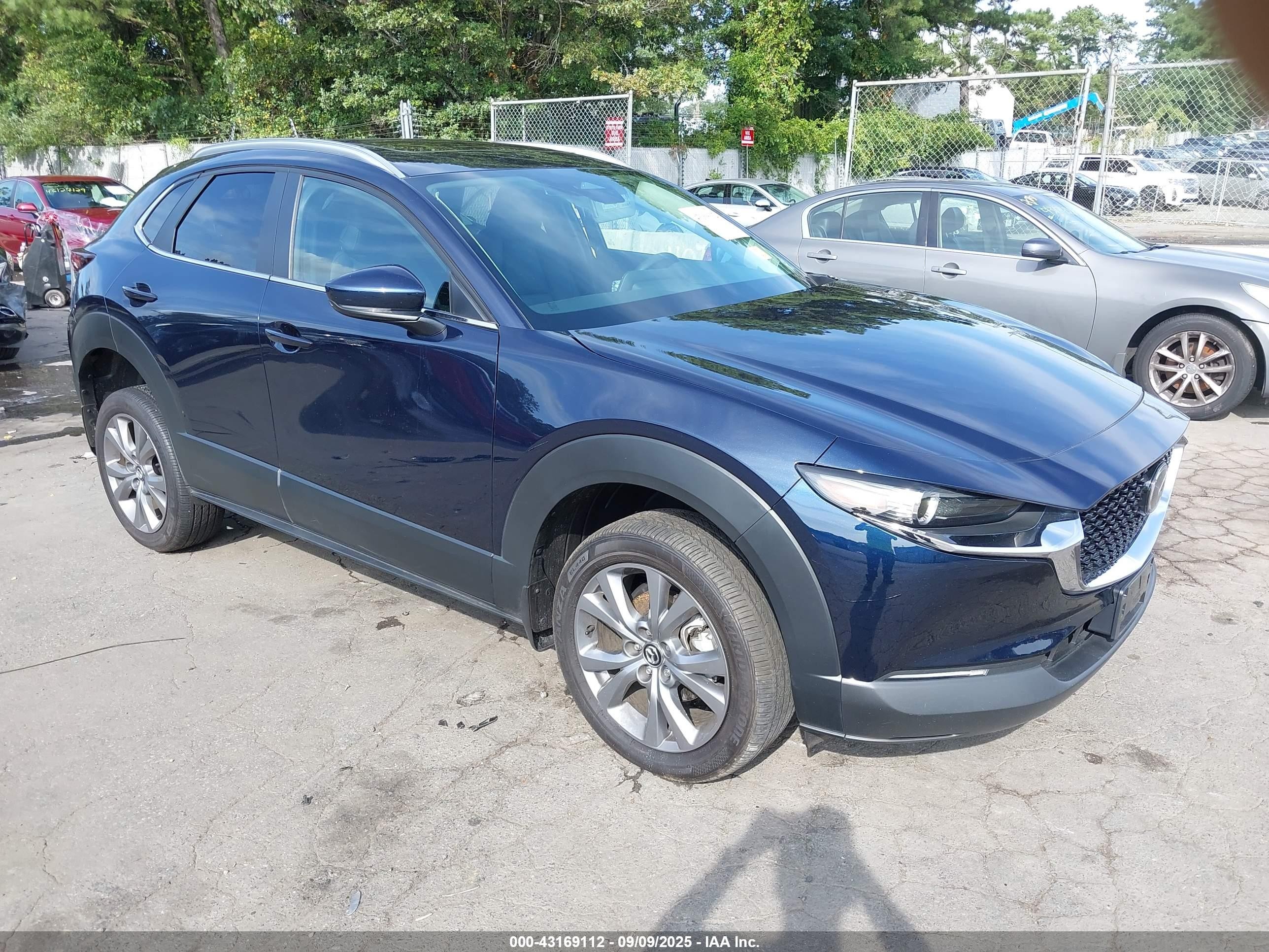 2024 Mazda CX-30 S Preferred, VIN 3MVDMBCM3RM681098 — Side