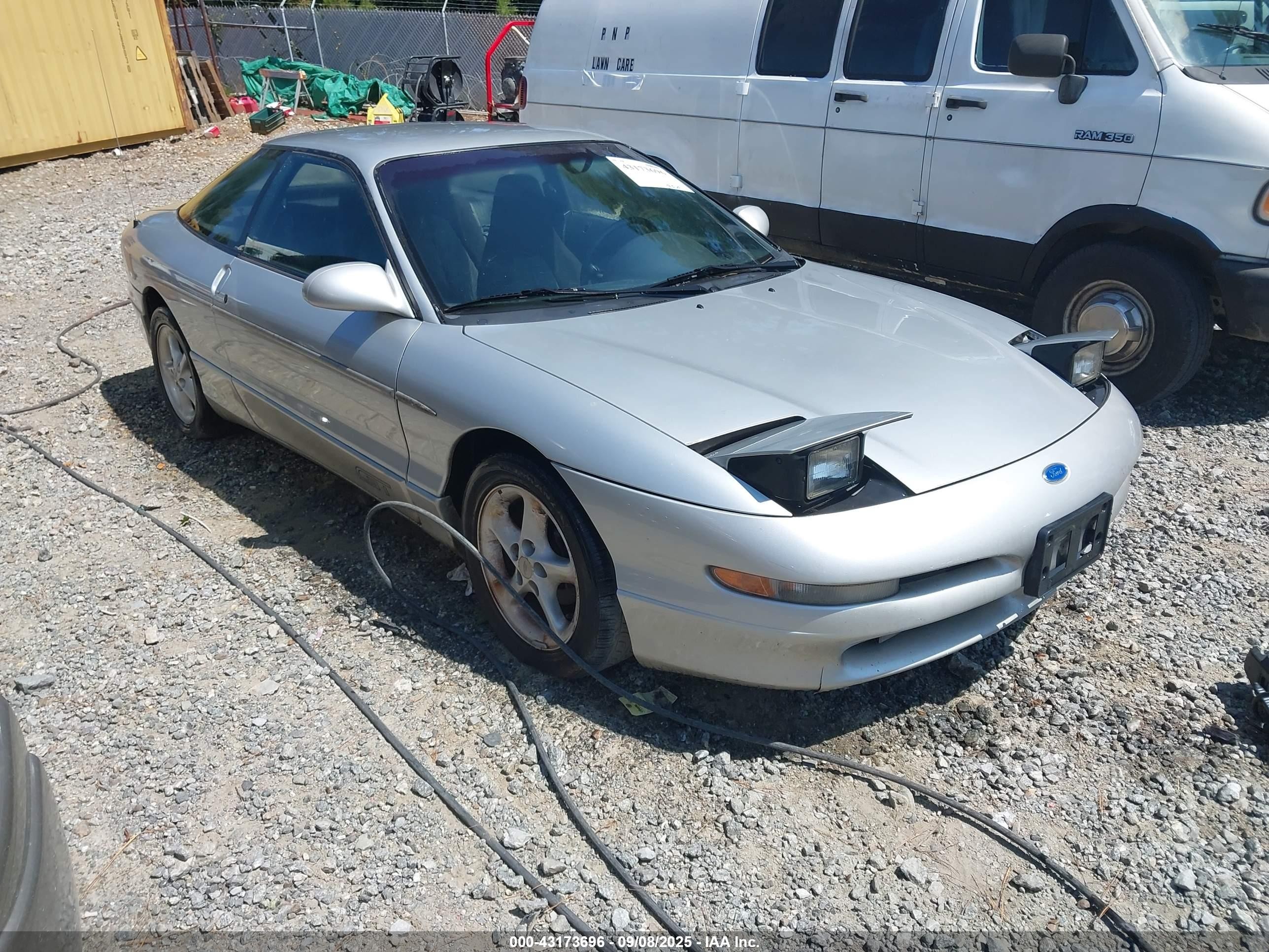 1993 Ford Probe, VIN 1ZVCT22B8P5105412 — Rear end
