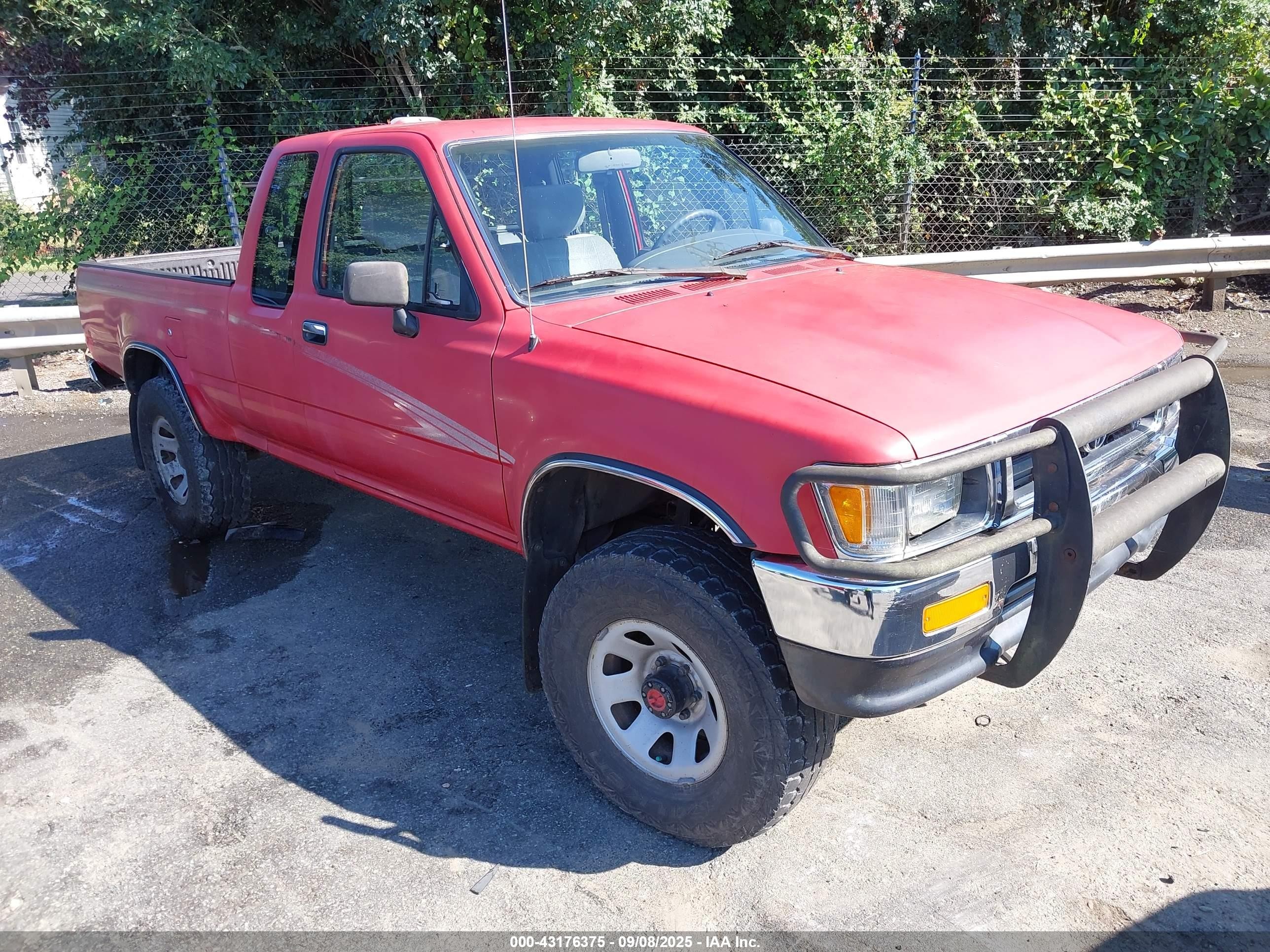 1994 Toyota 4WD Compact Trucks, VIN JT4VN13D6R5144440 — Normal wear