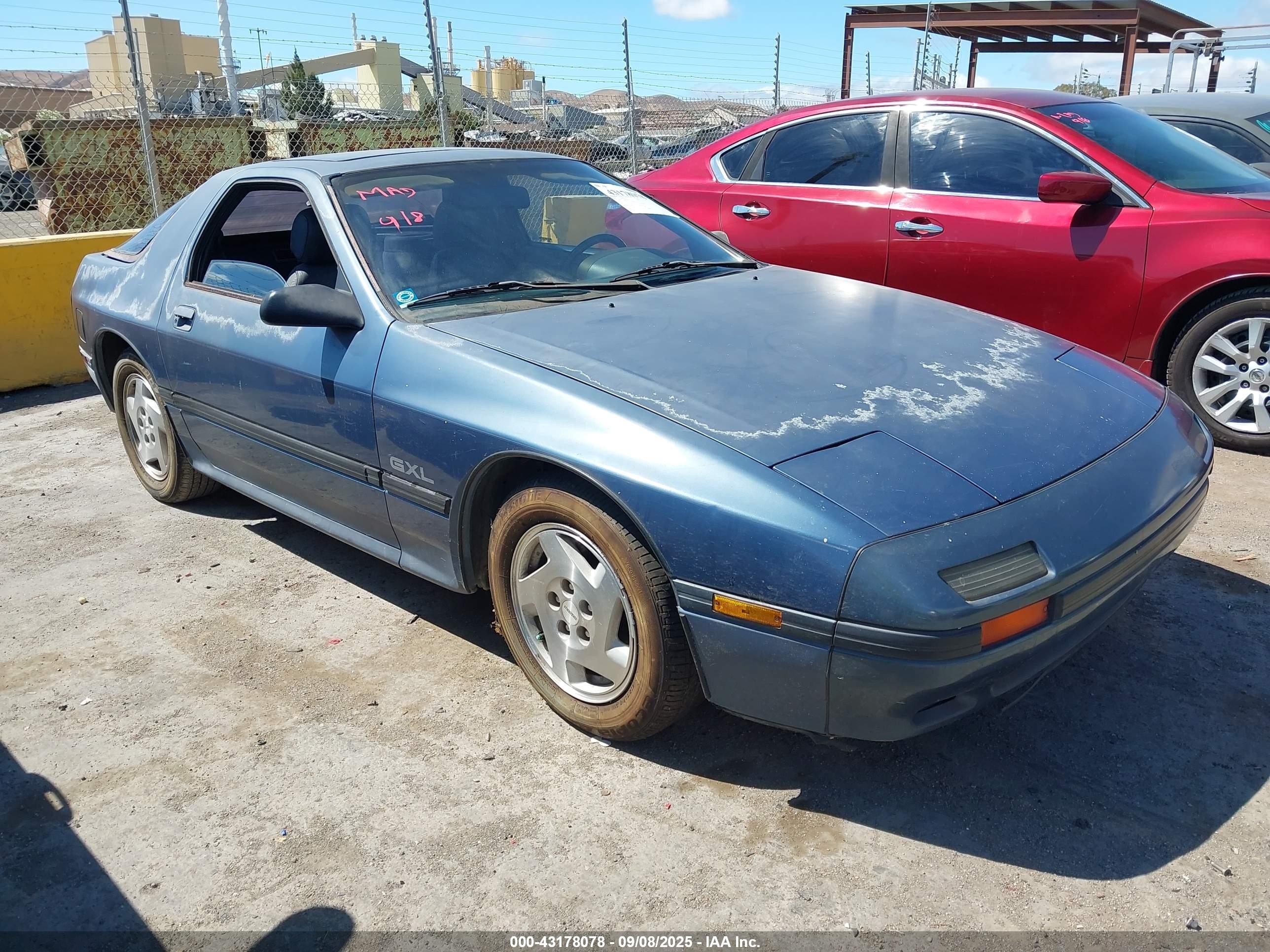 1988 Mazda RX-7, VIN JM1FC3311J0614189 — Normal wear