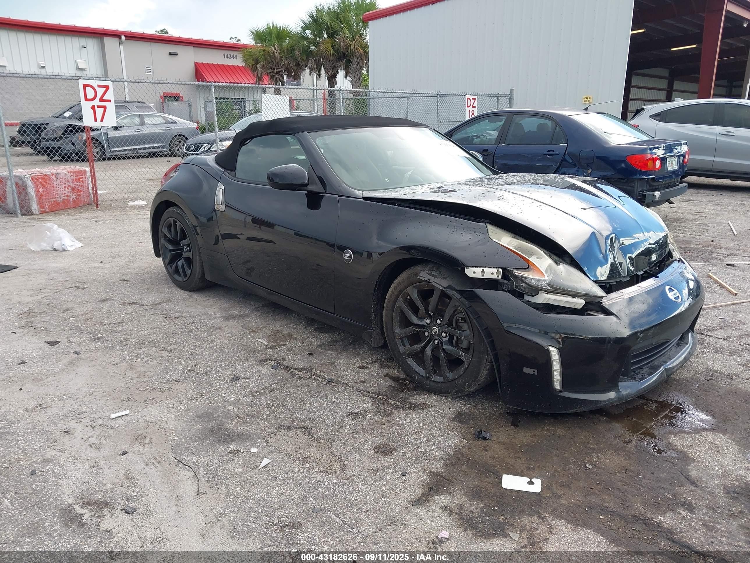 2018 Nissan 370Z Touring, VIN JN1AZ4FH2JM520261 — Auction photo
