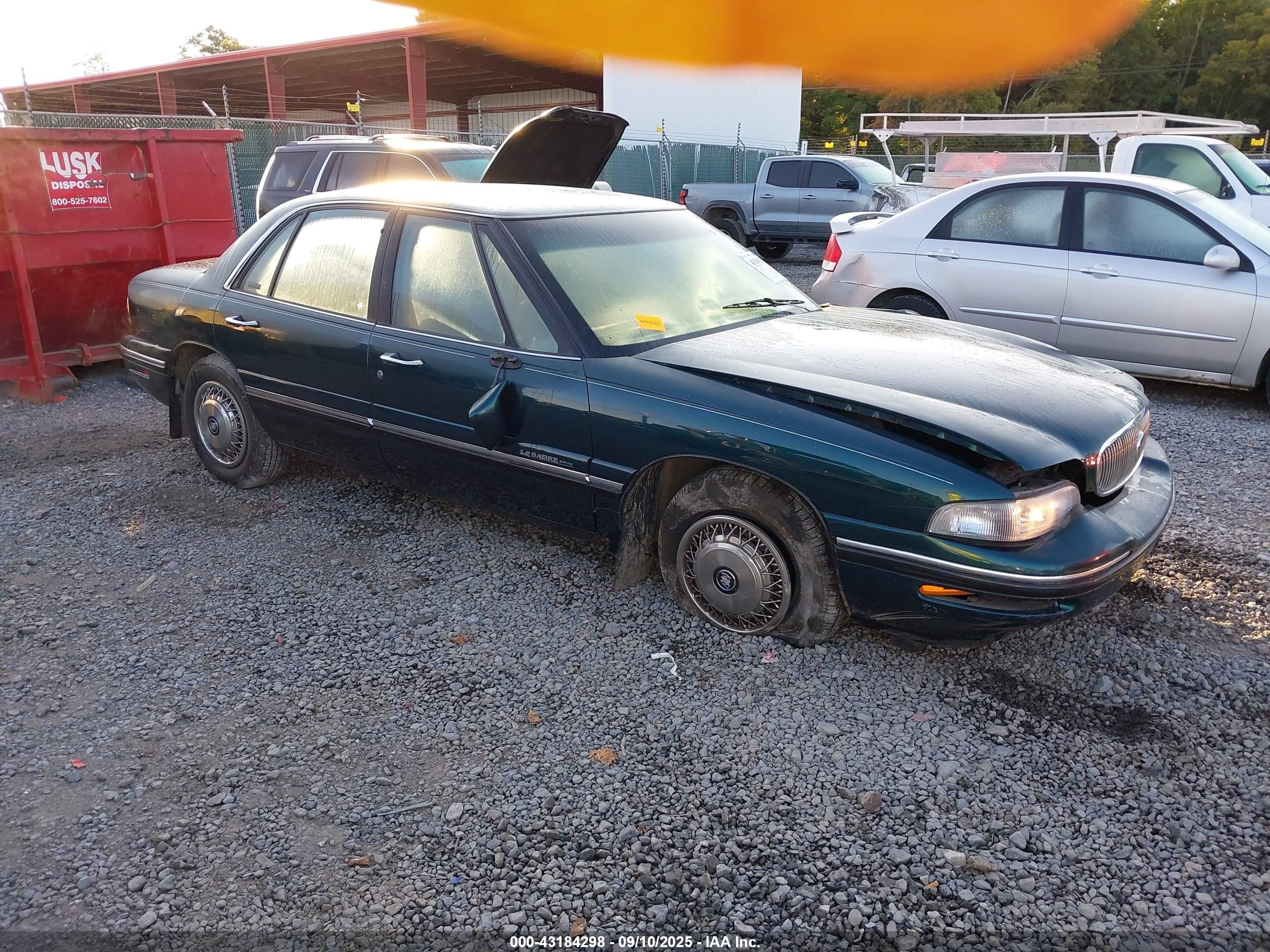 1999 Buick LeSabre Custom, VIN 1G4HP52K6XH407368 — Front end