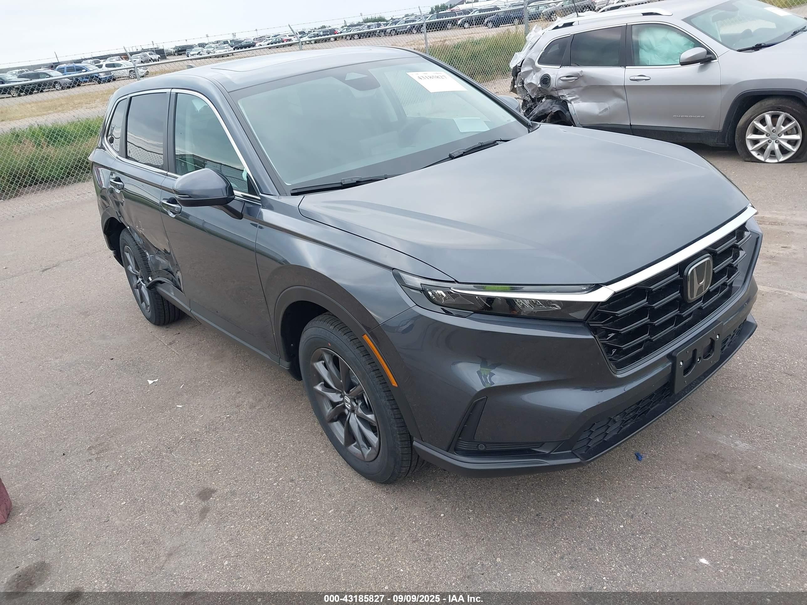 2026 Honda CR-V EX-L, VIN 2HKRS4H76TH407645 — Side