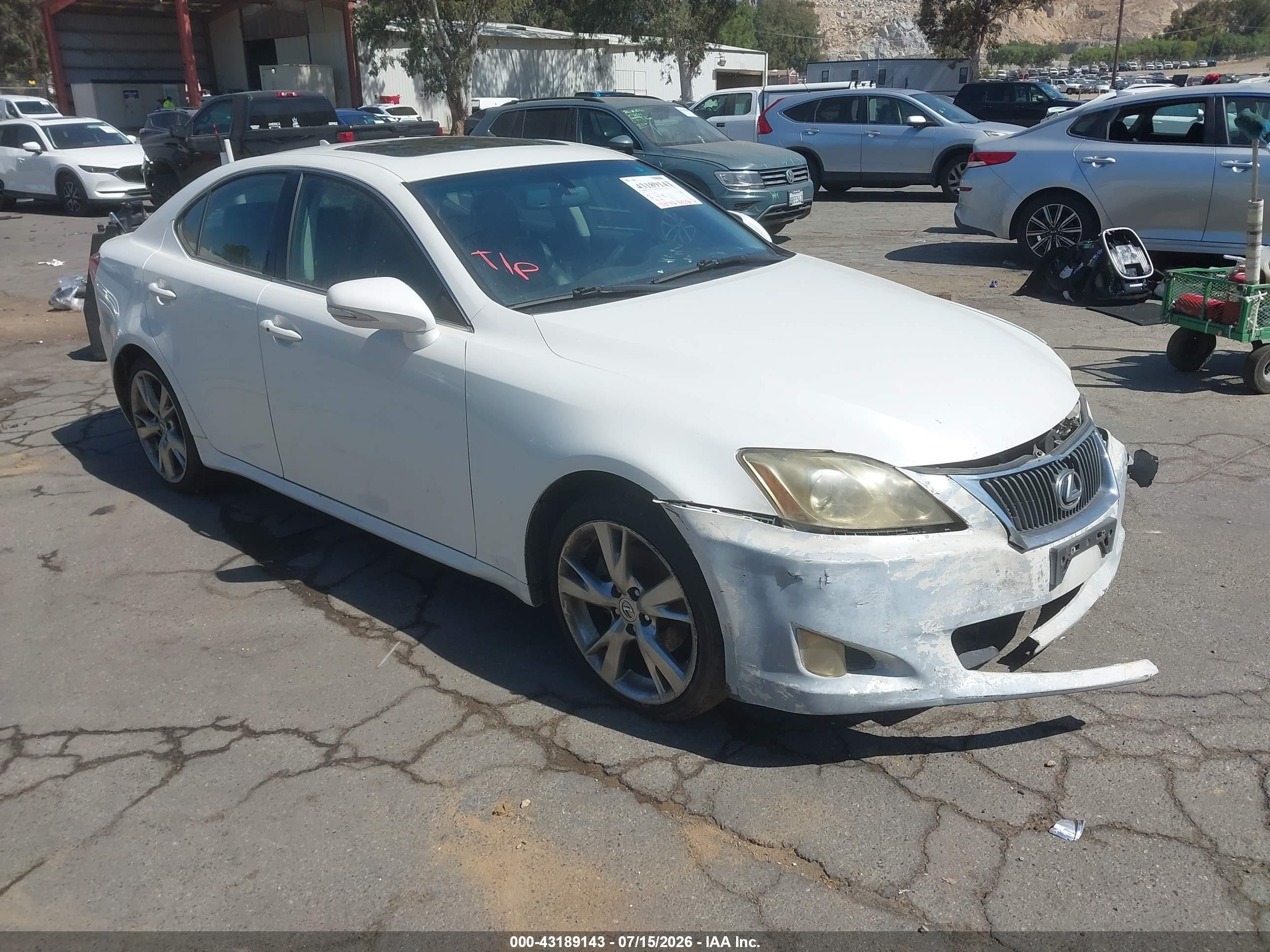 2009 Lexus IS 250, VIN JTHBK262995094966 — Front end