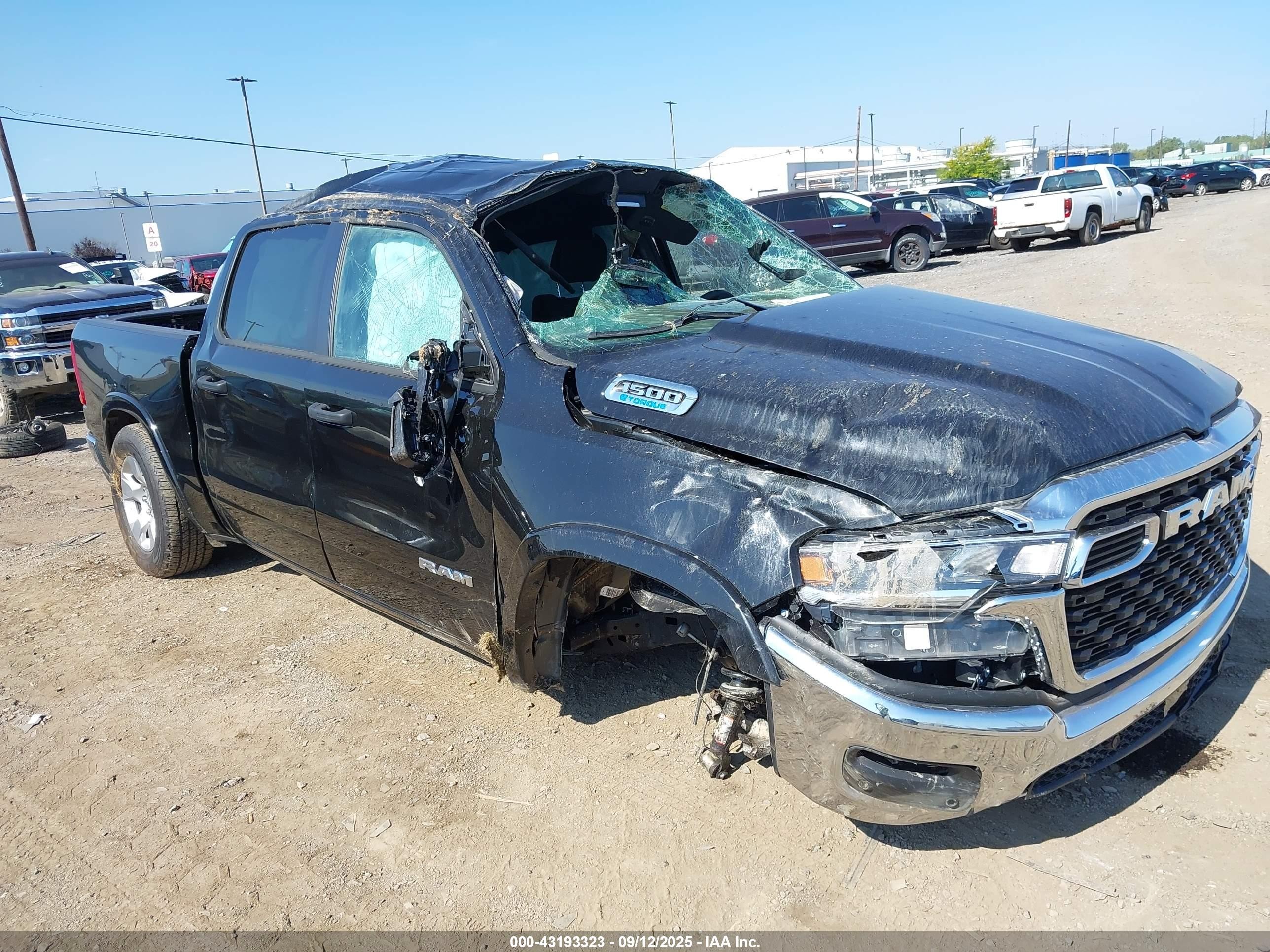 2025 Ram 1500 Big Horn, VIN 1C6RRFFG3SN517648 — По всему кузову