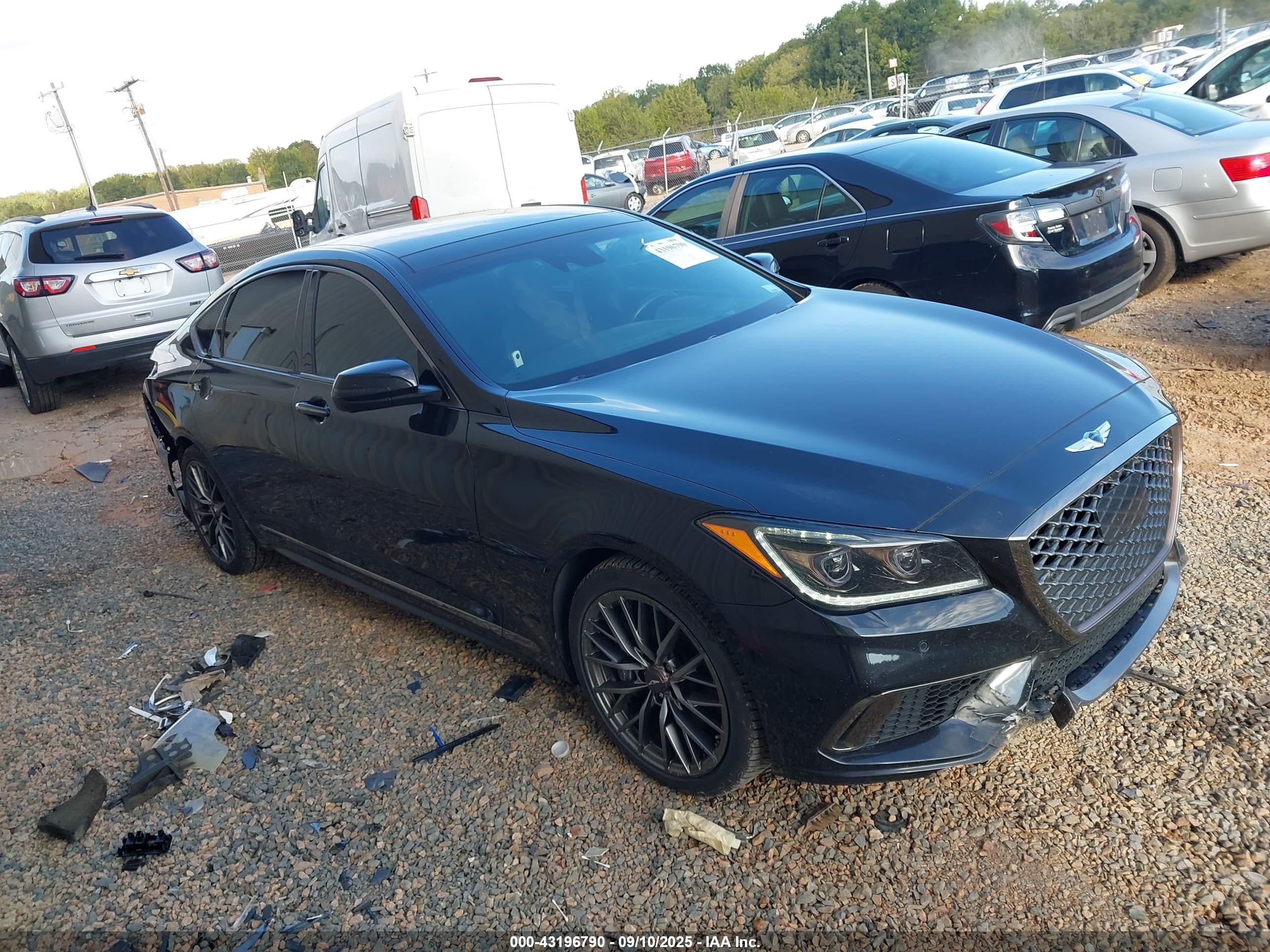 2019 Genesis G80 Sport, VIN KMHGN4JB1KU286228 — Rear end