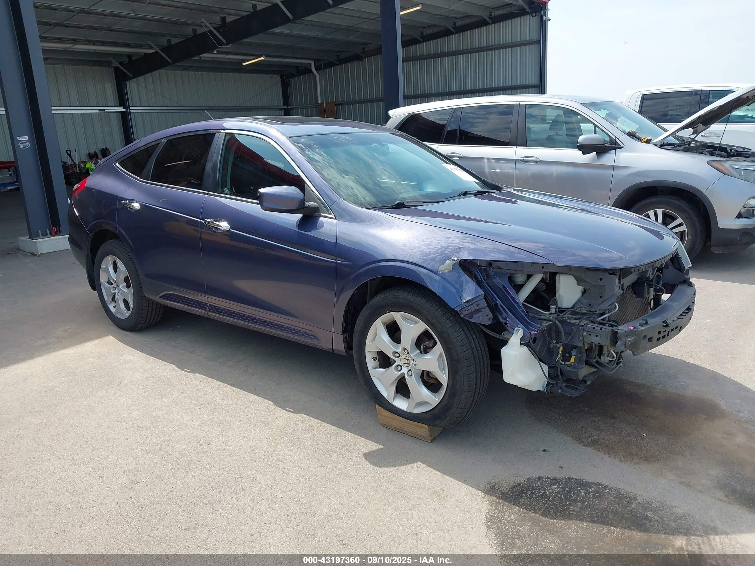 2012 Honda Crosstour EX-L, VIN 5J6TF2H50CL010385 — Перед