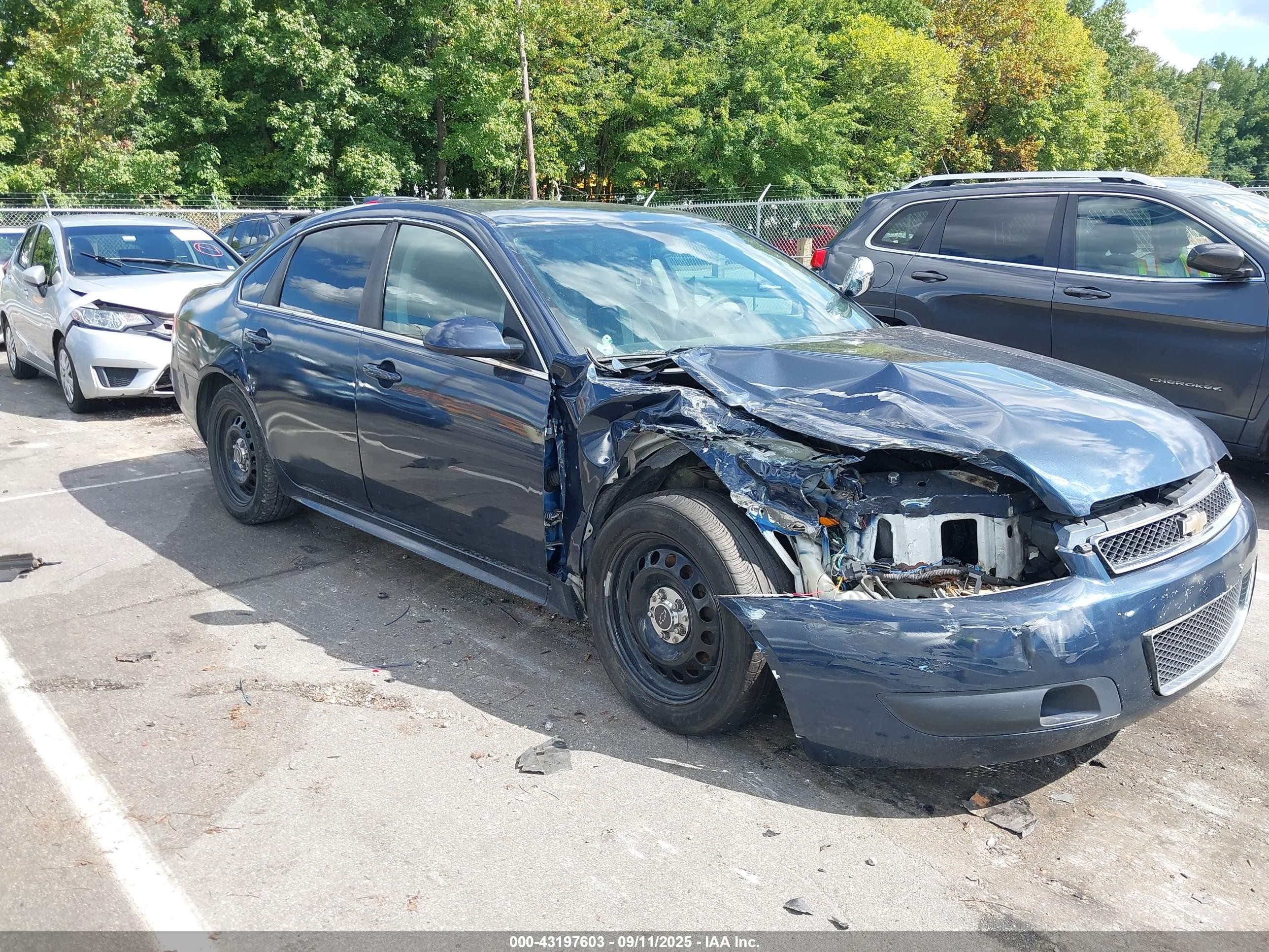 2015 Chevrolet Impala Police Police, VIN 2G1WD5E32F1166931 — Front end