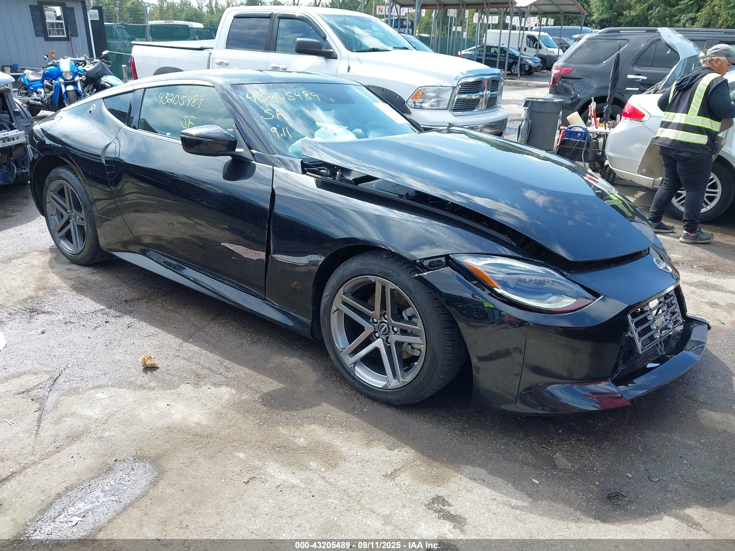 2024 Nissan Z Sport, VIN JN1BZ4AH1RM360400 — Front end