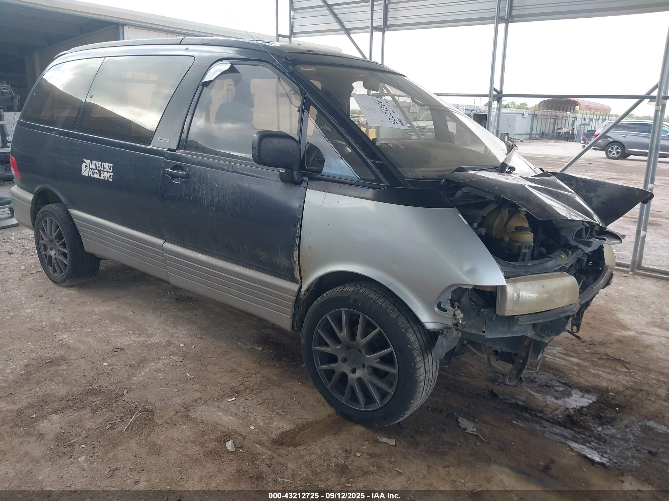 1996 Toyota Previa, VIN TCR101233447 — All over