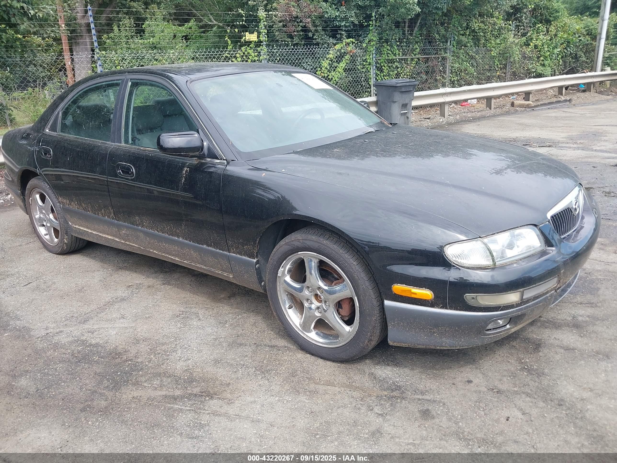 1999 Mazda Millenia S, VIN JM1TA2225X1515777 — Бок