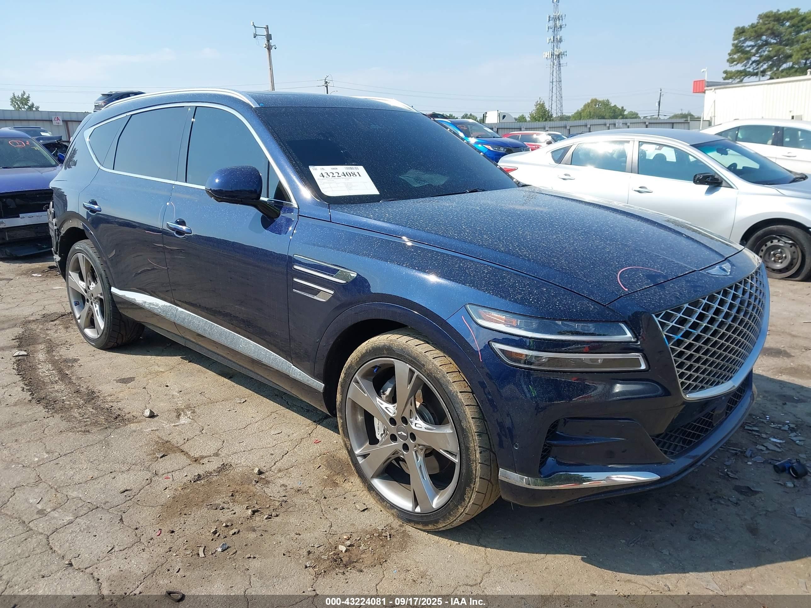 2021 Genesis GV80, VIN KMUHCESC6MU047091 — Rear end