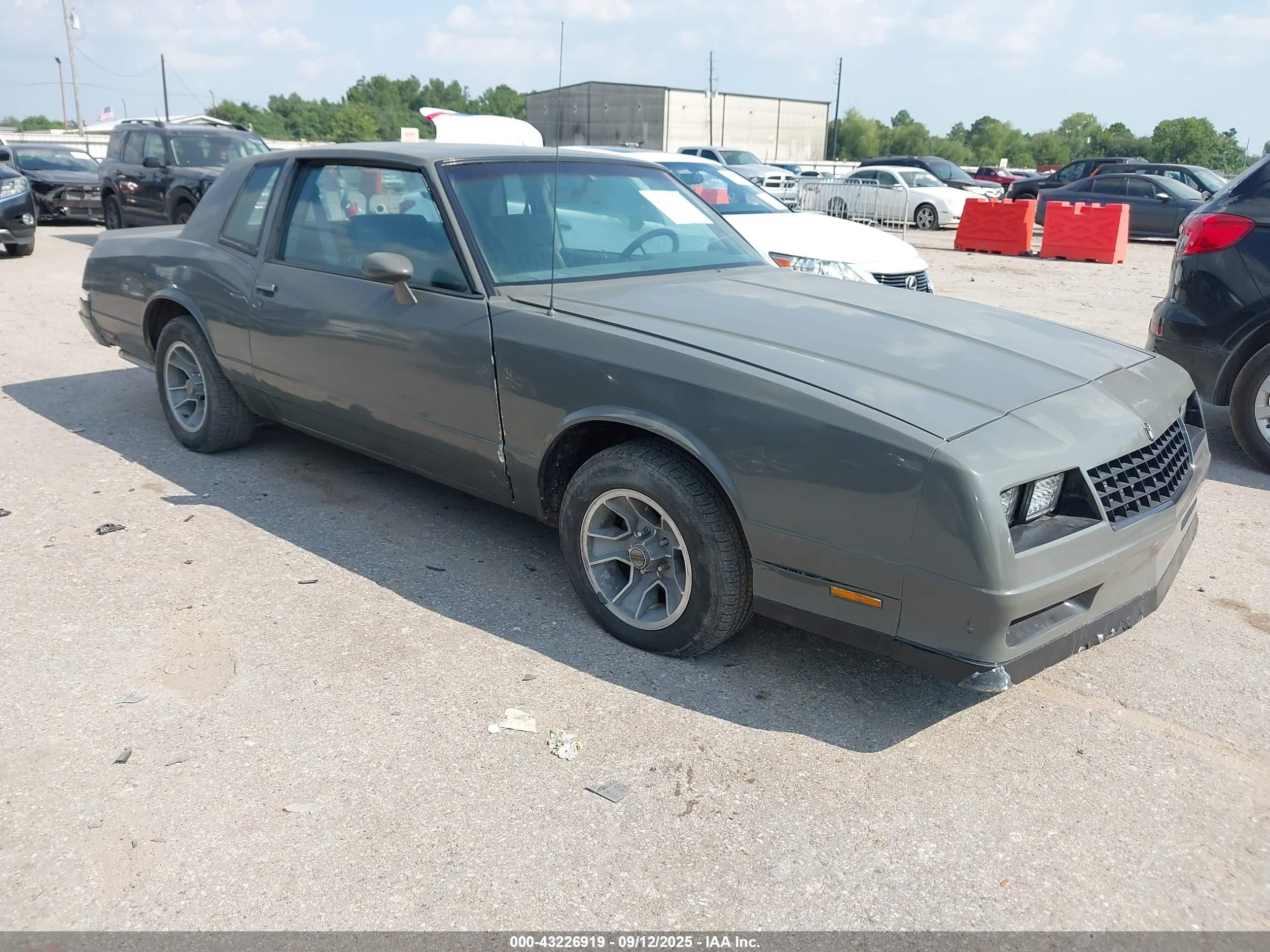1984 Chevrolet Monte Carlo Sport SS, VIN 1G1AZ37G8ER207262 — Side