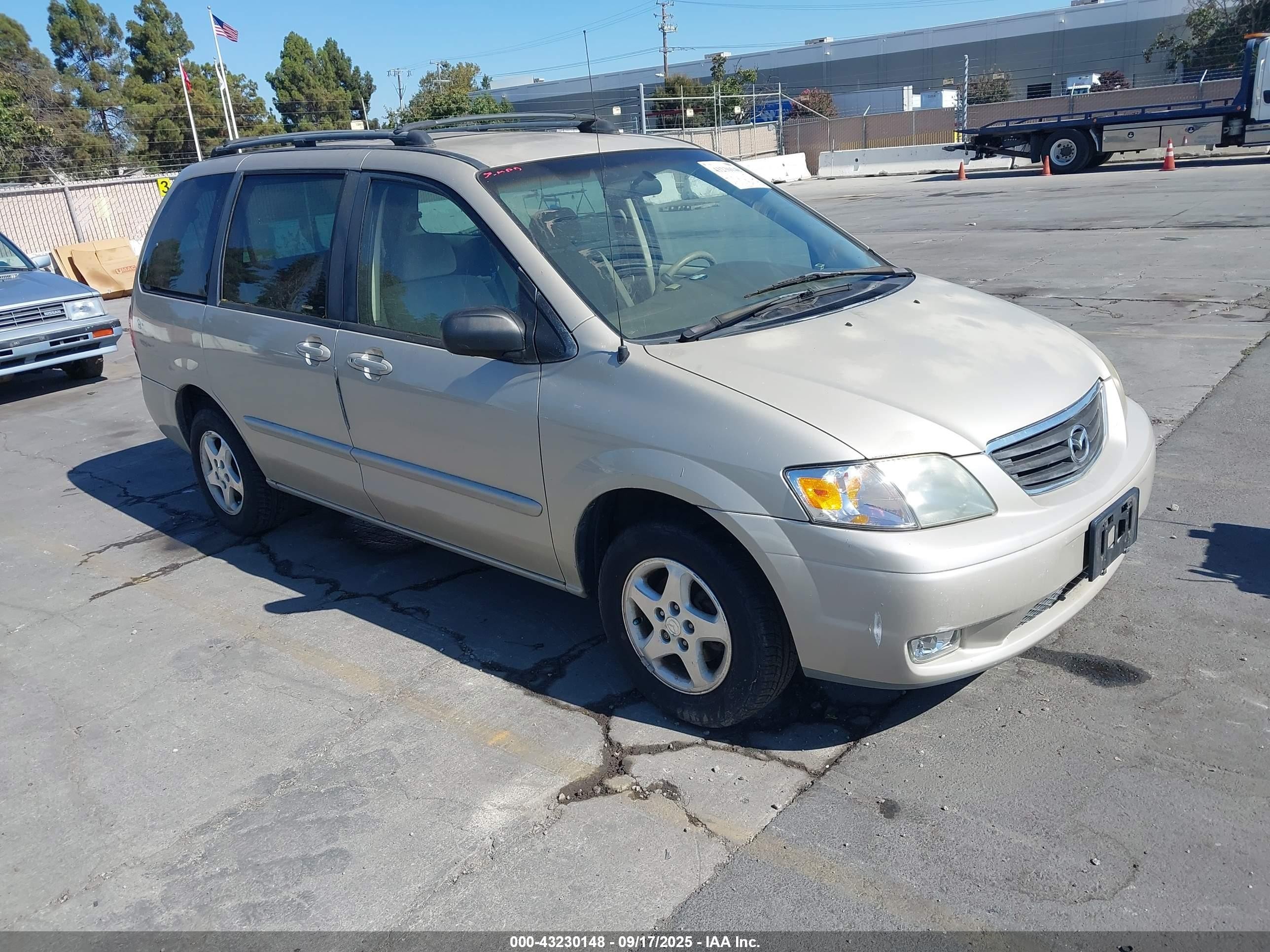 2000 Mazda MPV DX, VIN JM3LW28G4Y0150771 — Normal wear