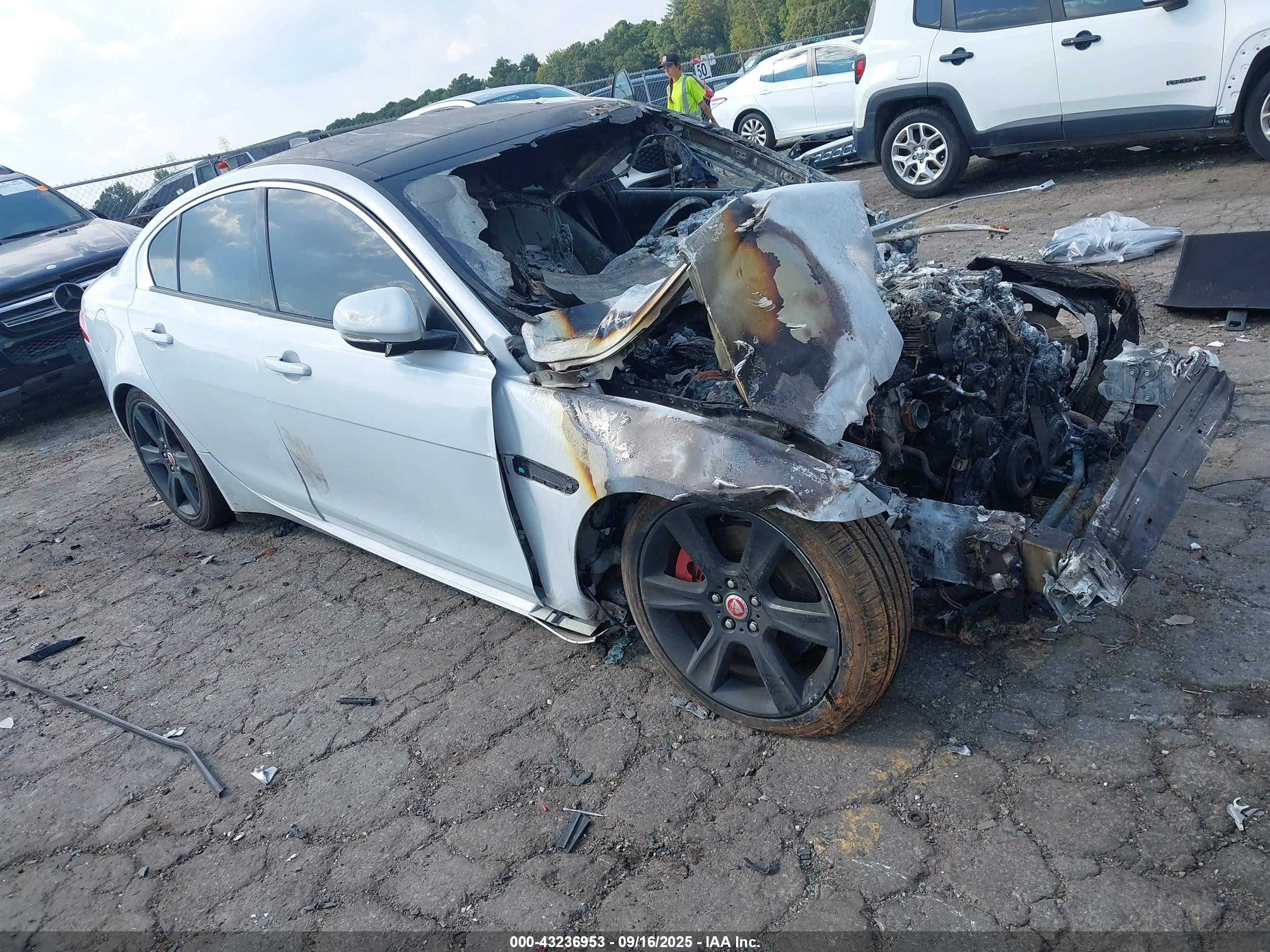 2018 Jaguar XE 25t Premium, VIN SAJAJ4FX1JCP38811 — Burn