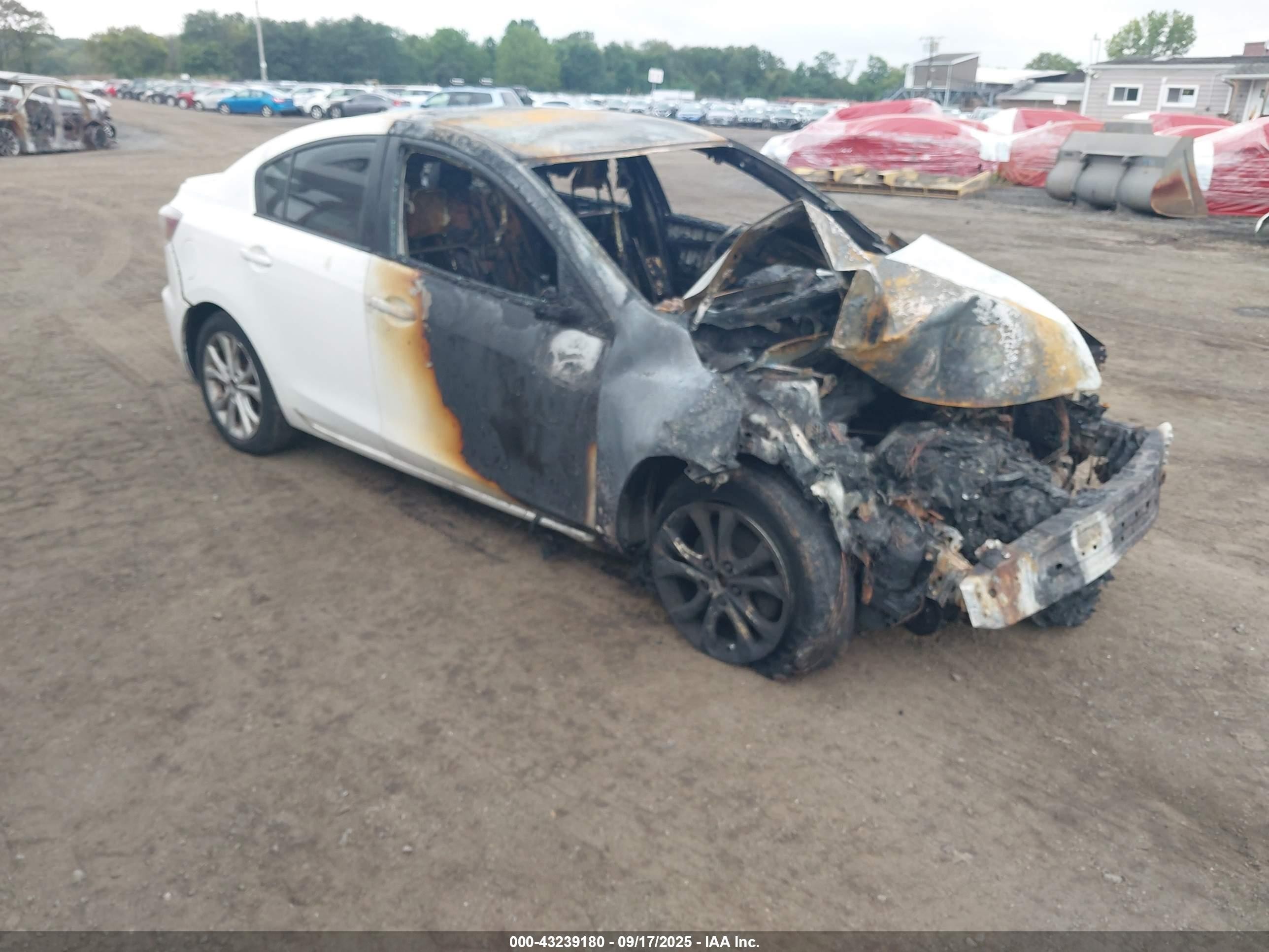 2010 Mazda 3 S Grand Touring, VIN JM1BL1S60A1251202 — Interior fire