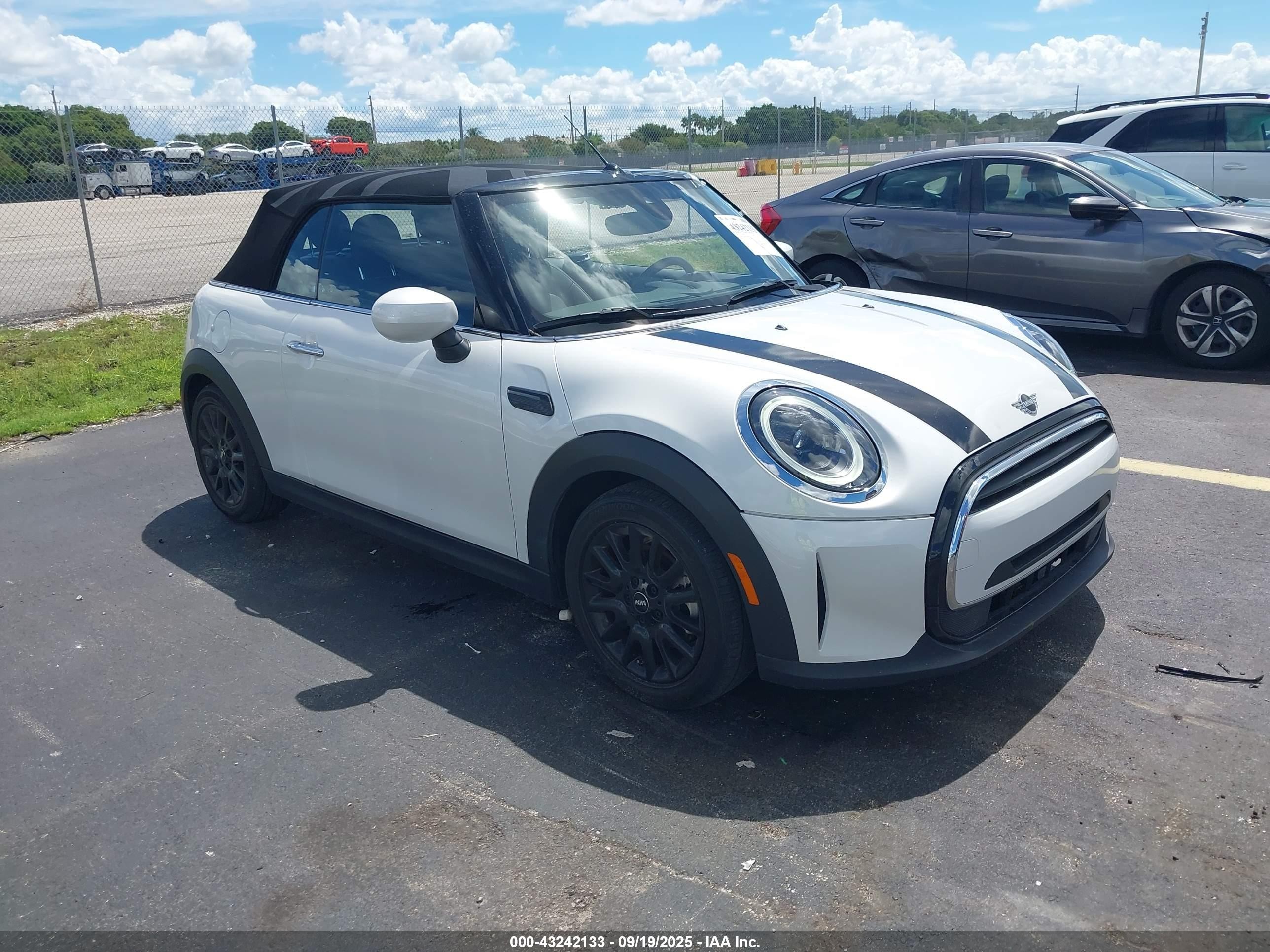 2023 MINI Convertible Cooper, VIN WMW23DL06P3R25570 — Water / flood