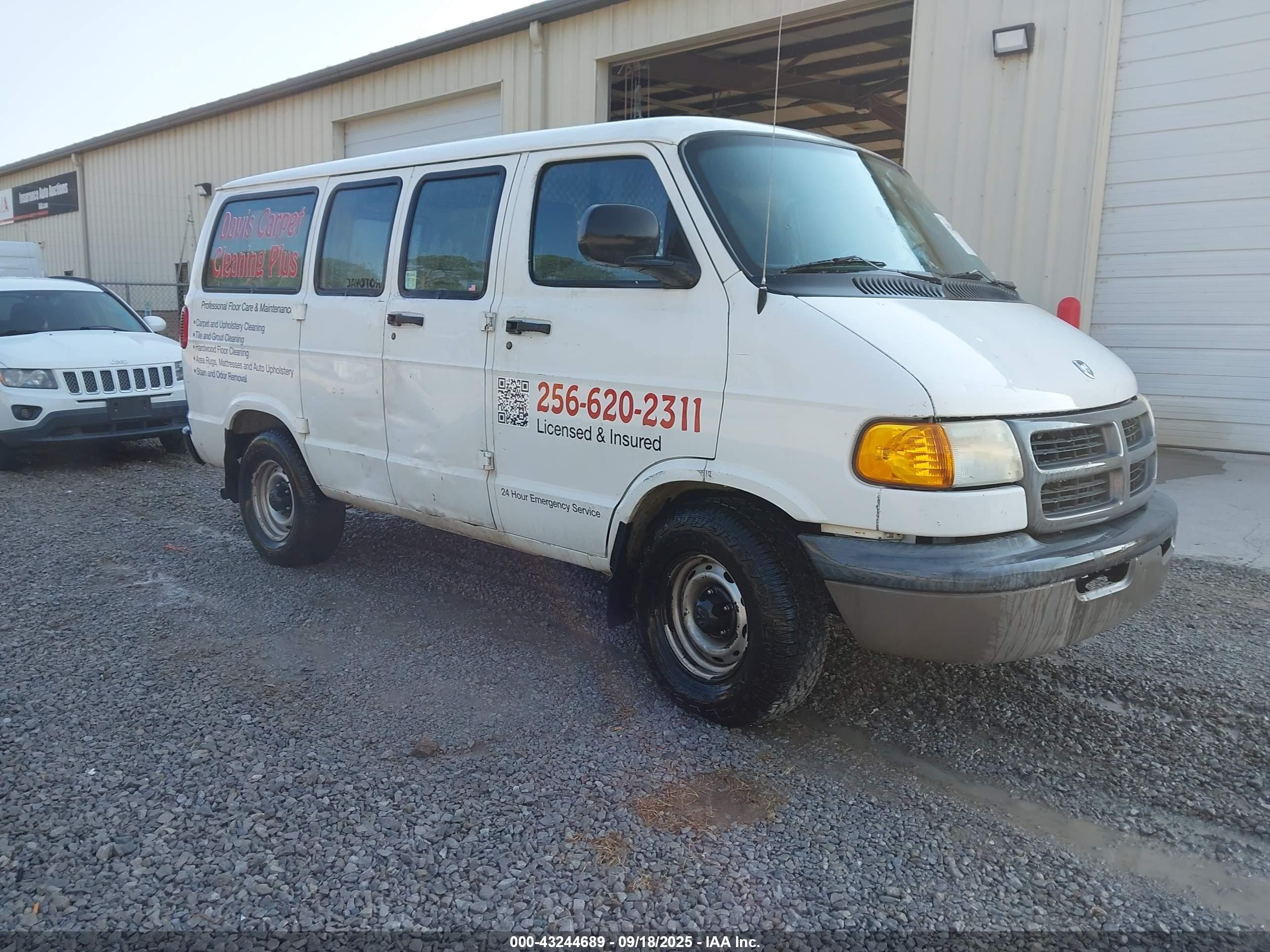 1998 Dodge Cargo, VIN 2B7HB11X6WK147915 — Side