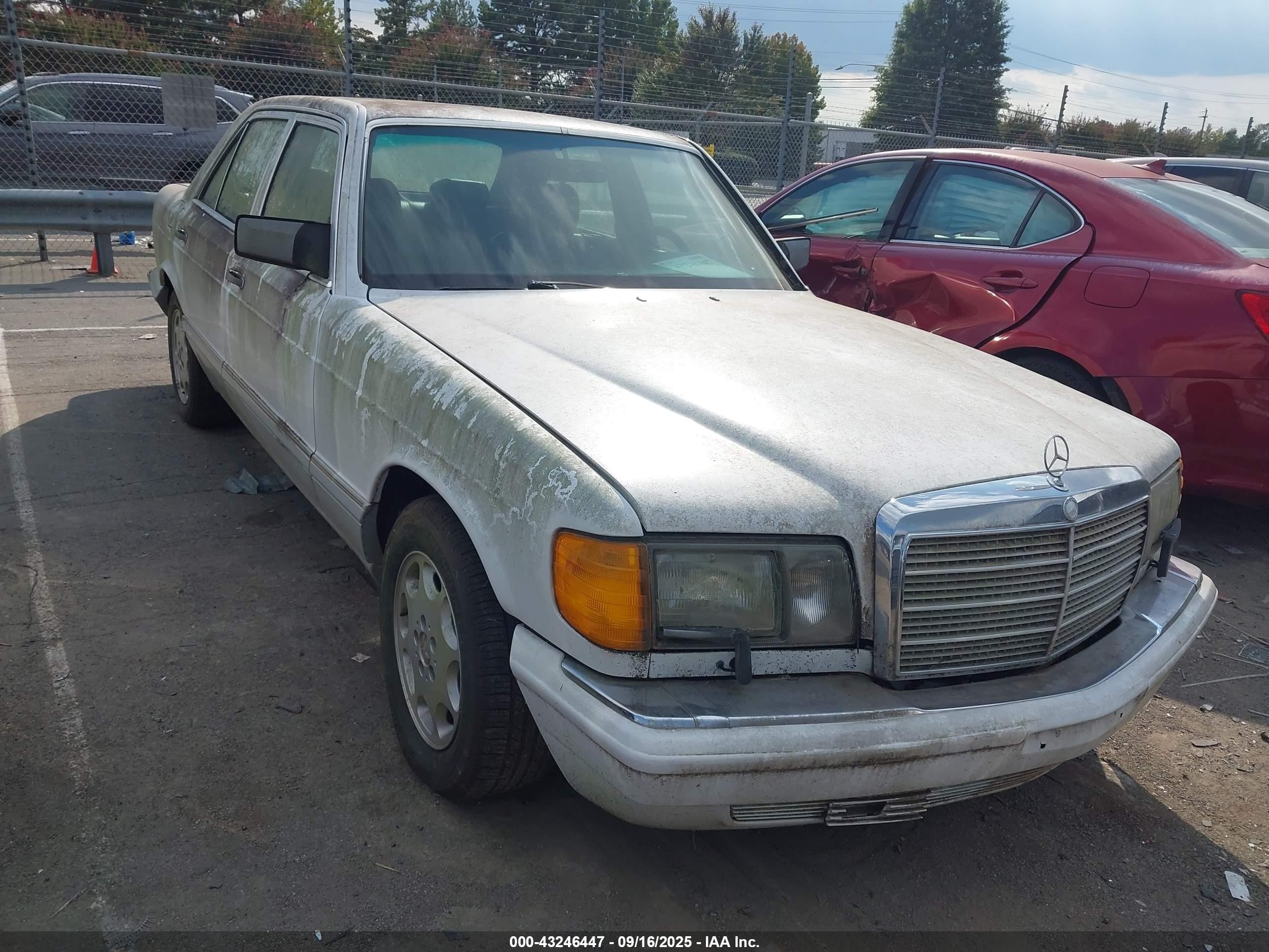 1991 Mercedes-Benz 350, VIN WDBCB34E0MA605147 — Normal wear