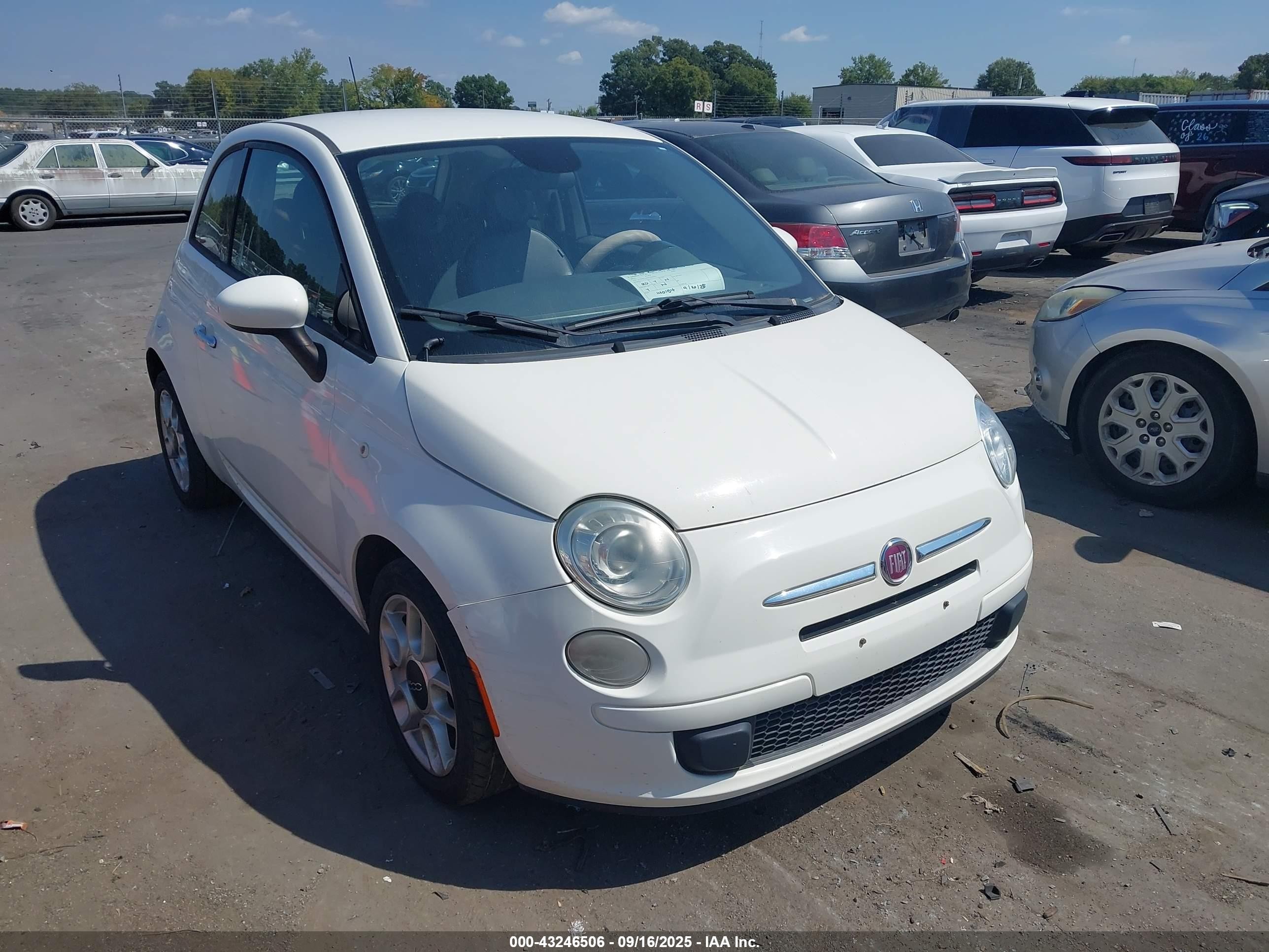 2015 FIAT 500 Pop, VIN 3C3CFFARXFT623962 — Normal wear