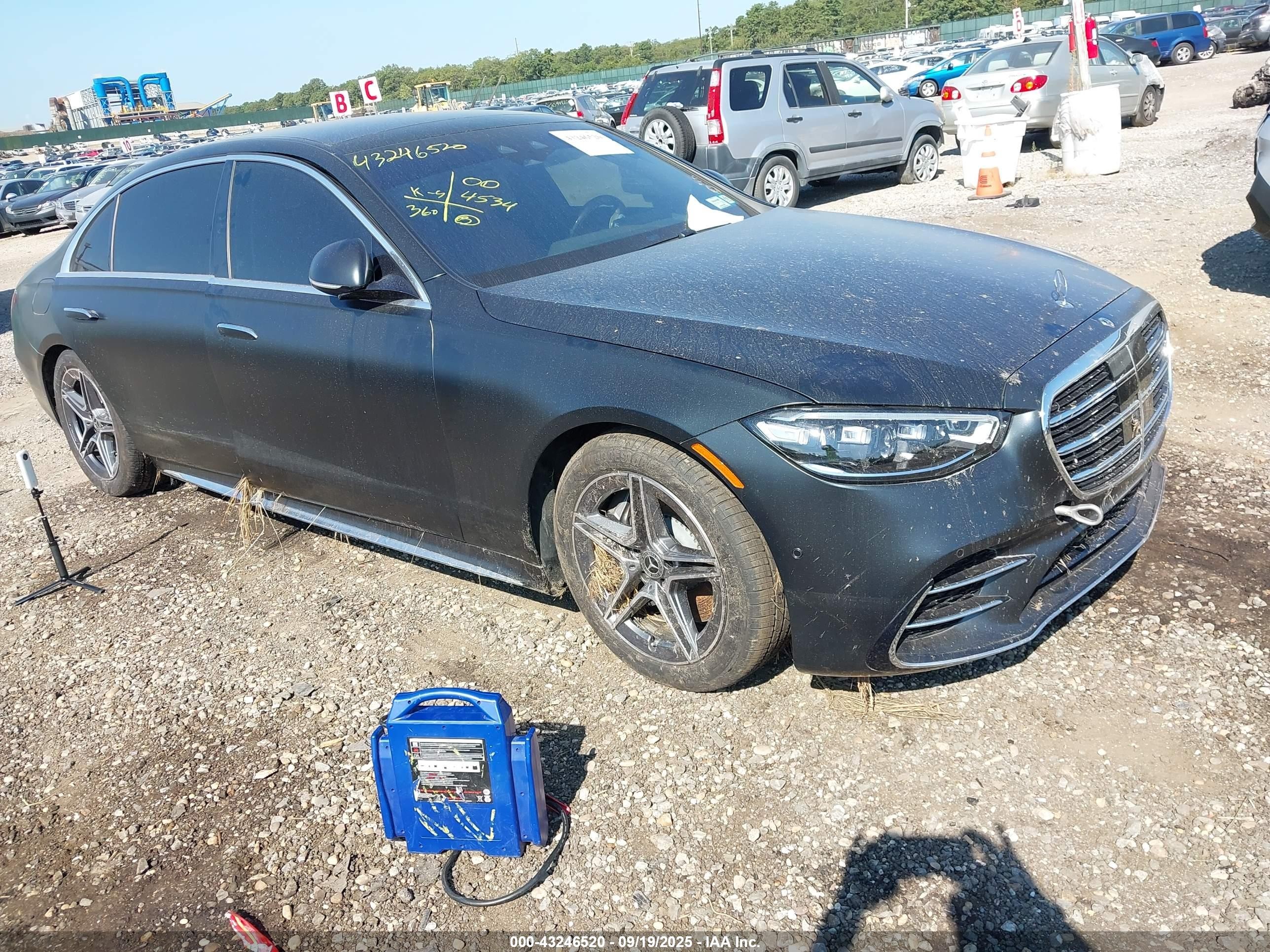 2024 Mercedes-Benz S 580e, VIN W1K6G6KB5RA278770 — Rear end