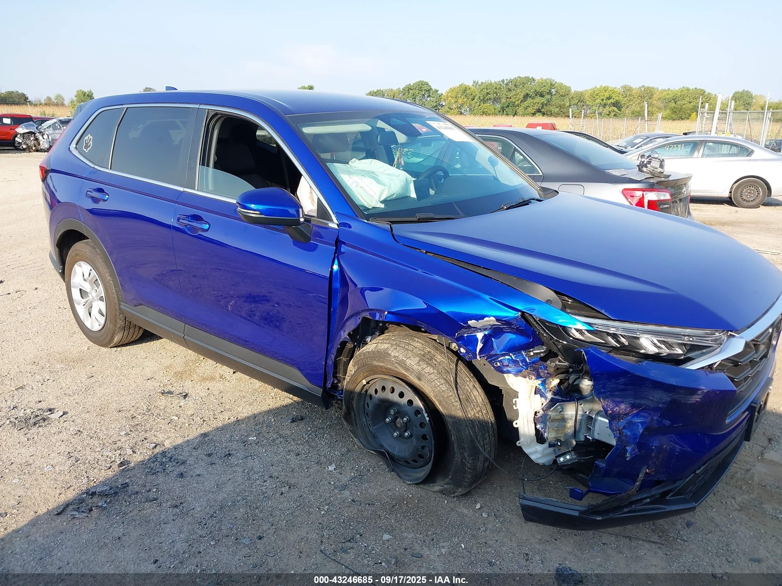 2025 Honda CR-V LX, VIN 7FARS4H22SE004350 — Not stated